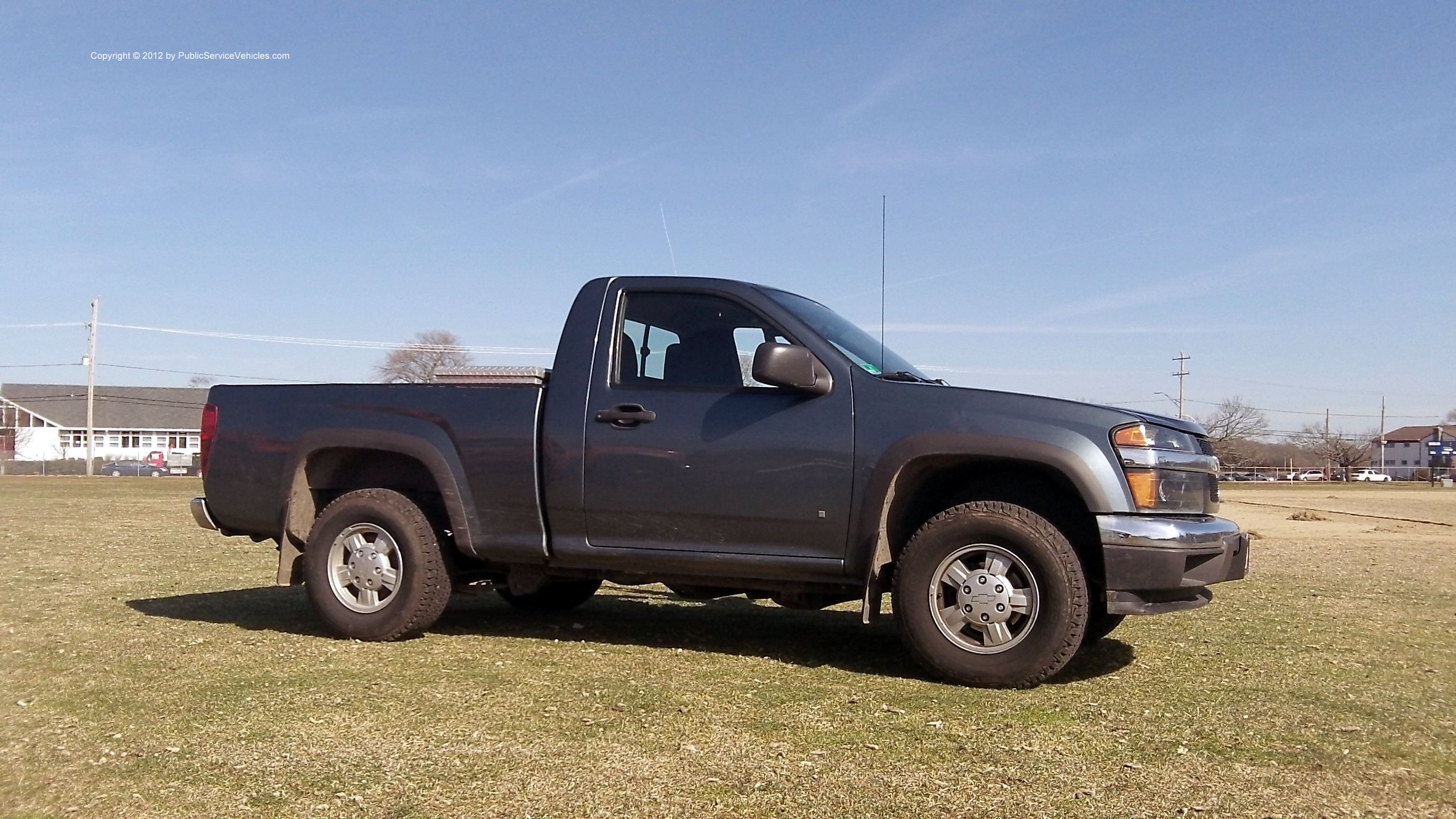 A photo  of Barrington Public Works
            Truck 17, a 2007 Chevrolet Colorado             taken by Kieran Egan