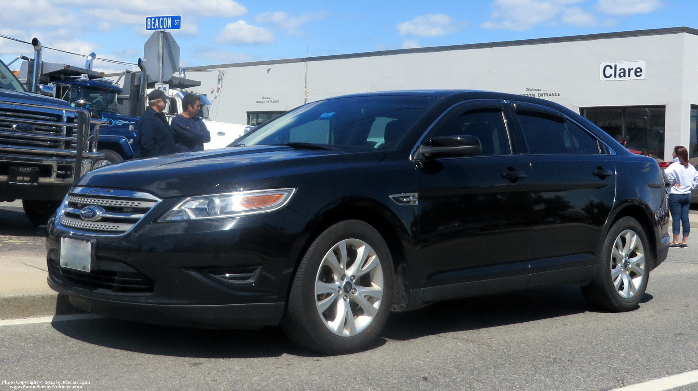 A photo  of Newport Police
            Unmarked Unit, a 2010-2012 Ford Taurus             taken by Kieran Egan