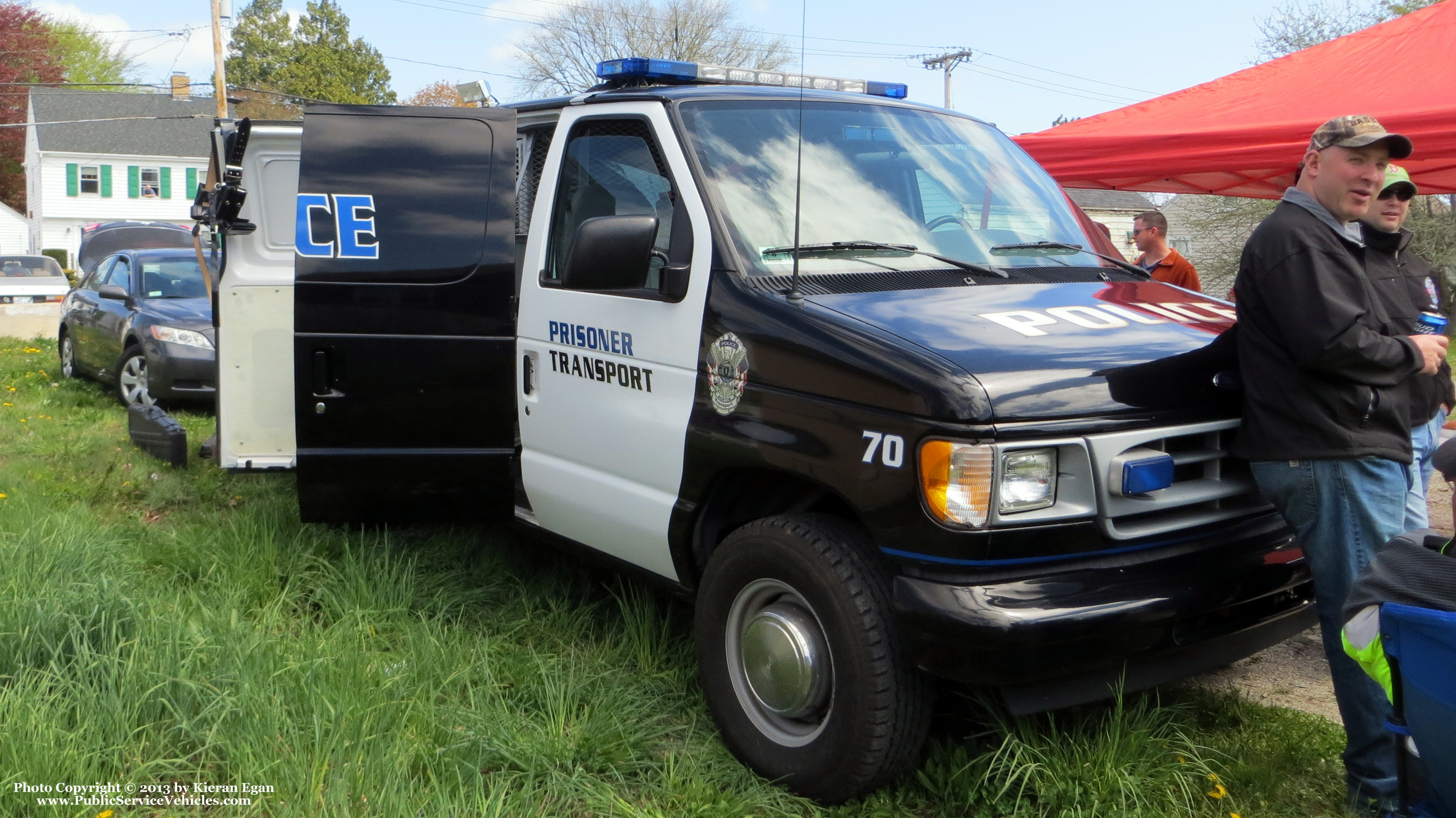 A photo  of Norton Police
            Cruiser 70, a 2001 Ford E-350             taken by Kieran Egan