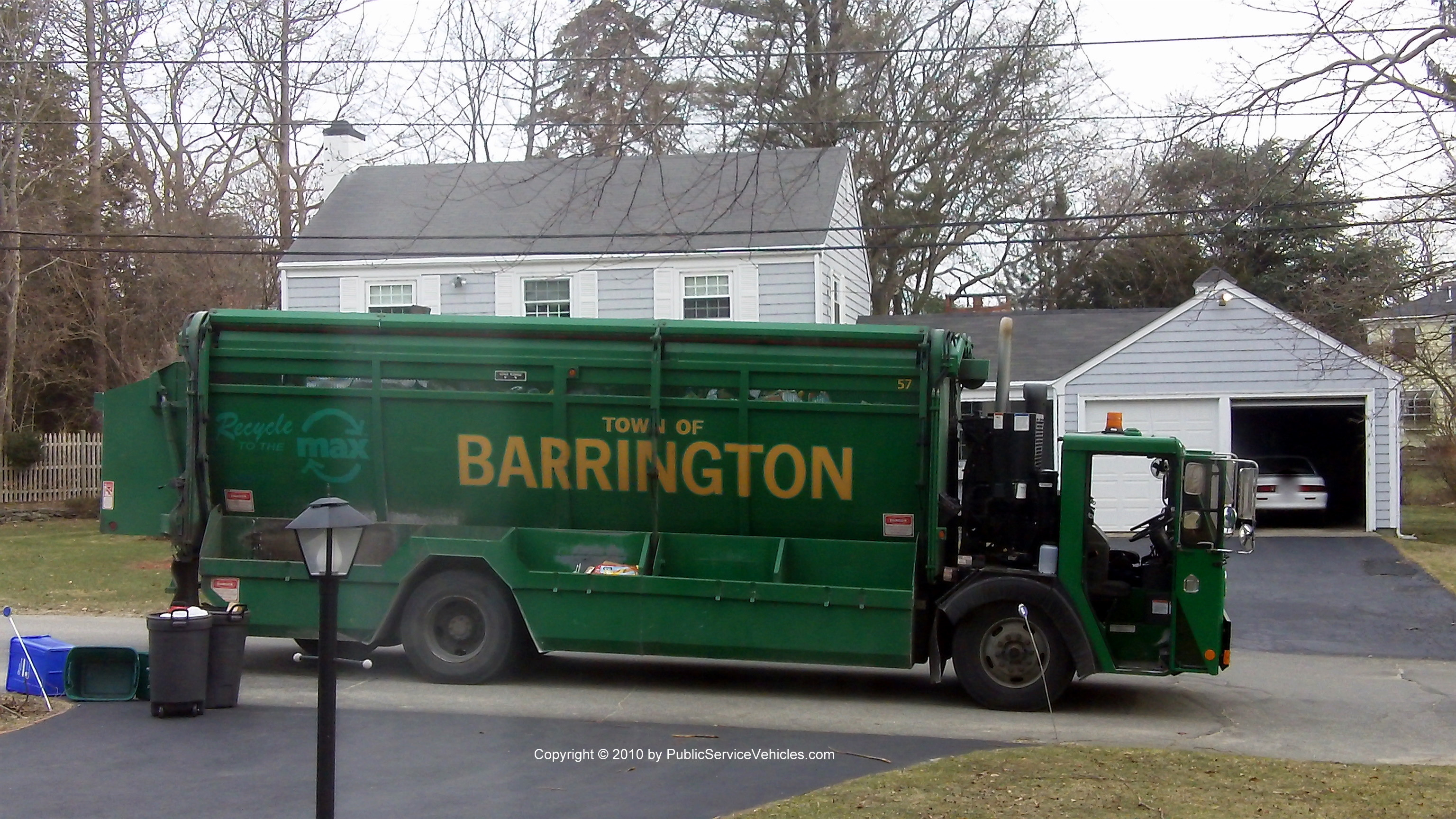A photo  of Barrington Public Works
            Truck 57, a 2006 Crane Carrier/G-S 5000 Series             taken by Kieran Egan