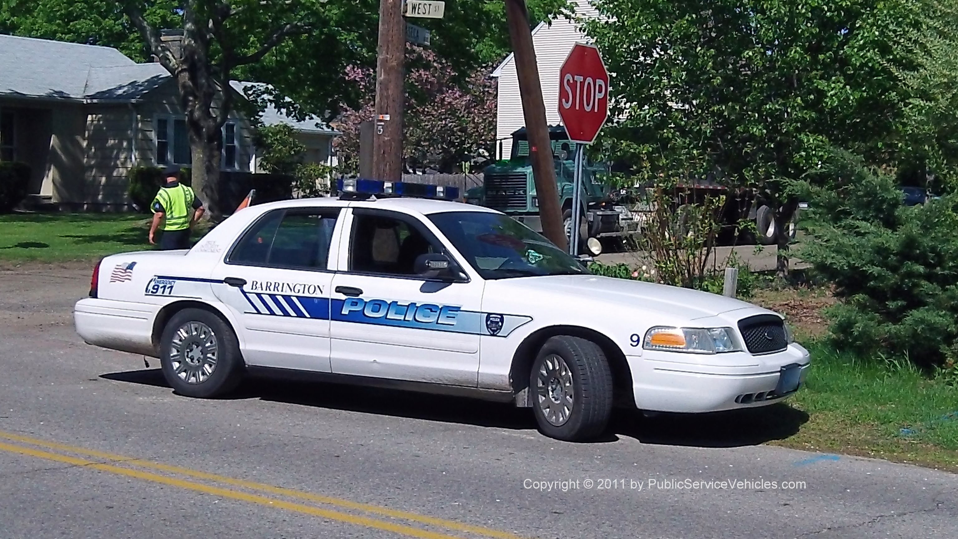 A photo  of Barrington Police
            Car 9, a 2004 Ford Crown Victoria Police Interceptor             taken by Kieran Egan