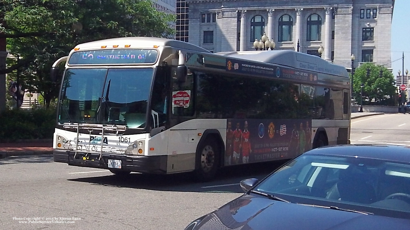 A photo  of Rhode Island Public Transit Authority
            Bus 1061, a 2010 Gillig BRT HEV             taken by Kieran Egan