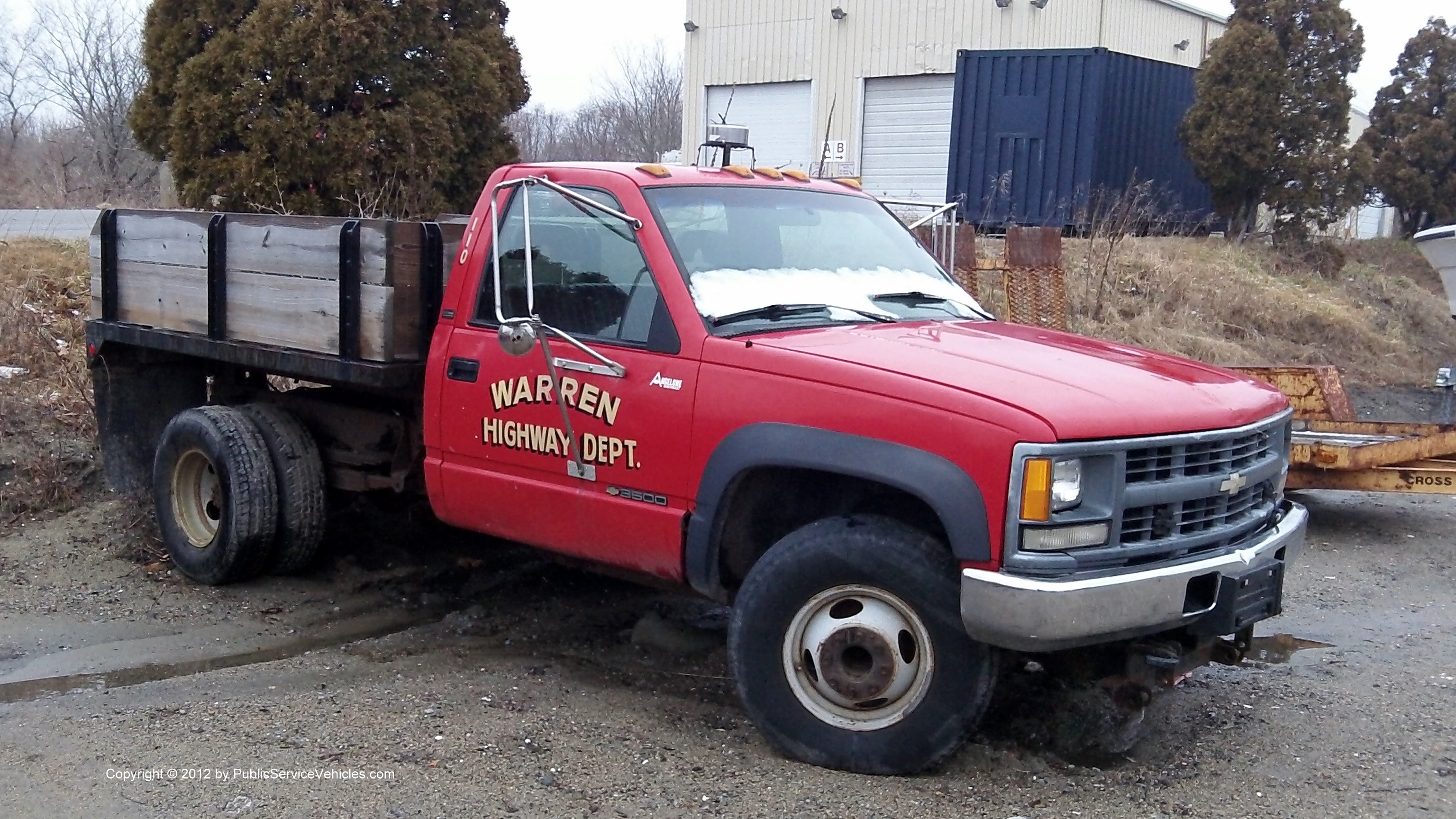 A photo  of Warren Public Works
            Truck 110, a 1988-1998 Chevrolet 3500             taken by Kieran Egan