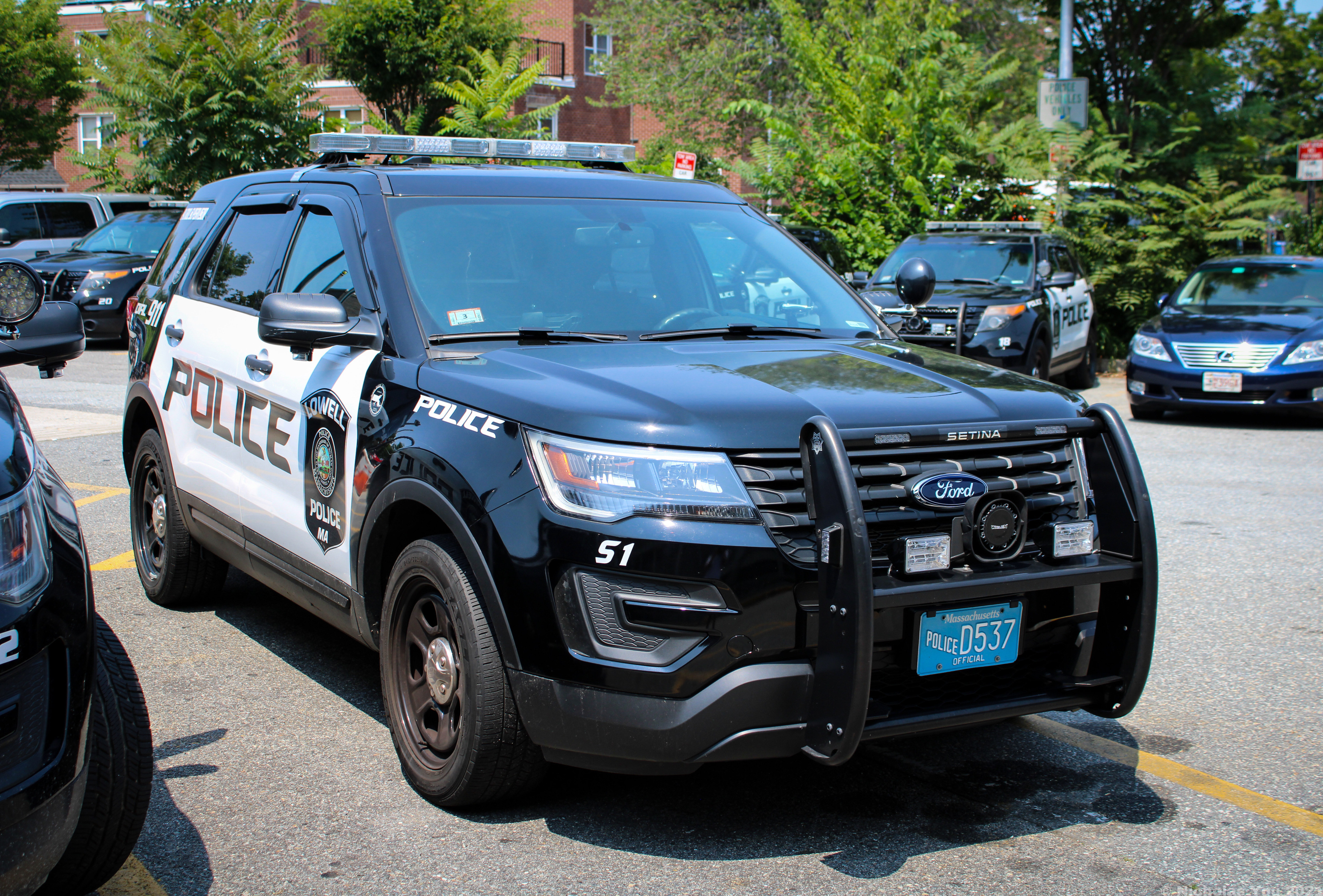A photo  of Lowell Police
            Supervisor 1, a 2017 Ford Police Interceptor Utility             taken by Nicholas You
