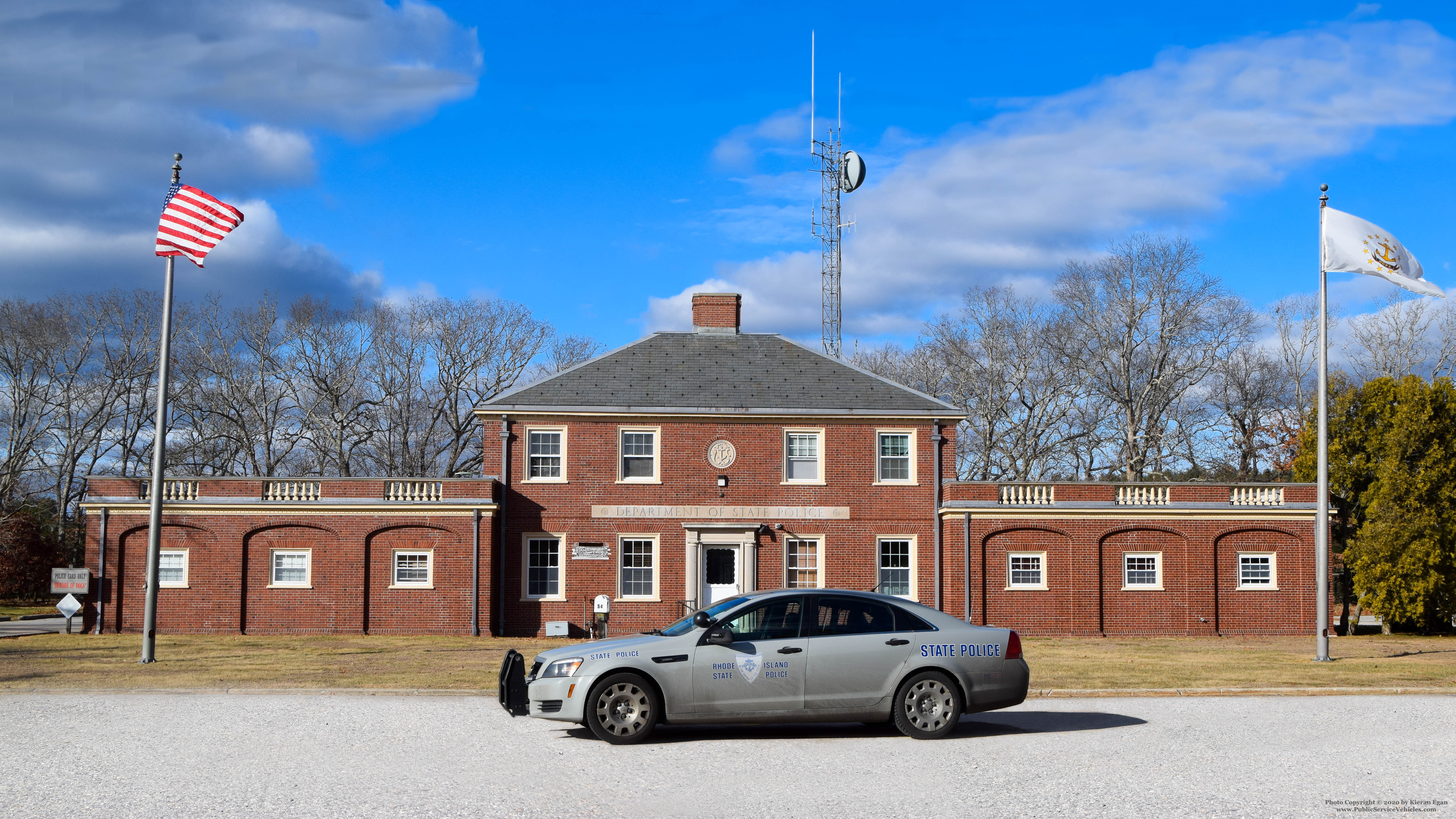 A photo  of Rhode Island State Police
            Cruiser 22, a 2013 Chevrolet Caprice             taken by Kieran Egan