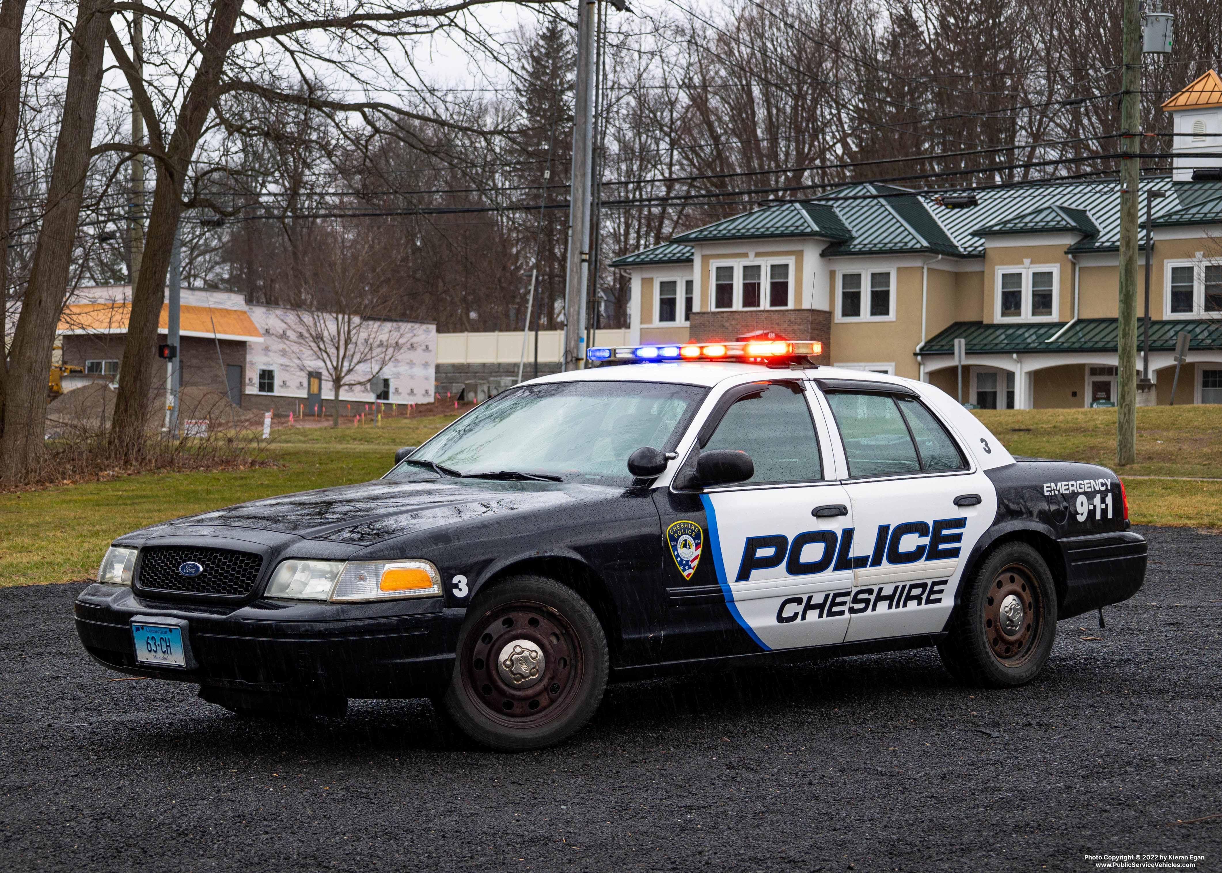 A photo  of Cheshire Police
            Cruiser 3, a 2009-2011 Ford Crown Victoria Police Interceptor             taken by Kieran Egan