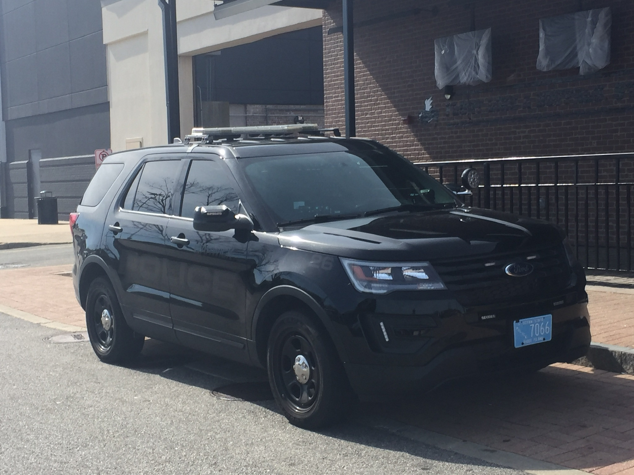 A photo  of Warwick Police
            Cruiser P-26, a 2019 Ford Police Interceptor Utility             taken by @riemergencyvehicles