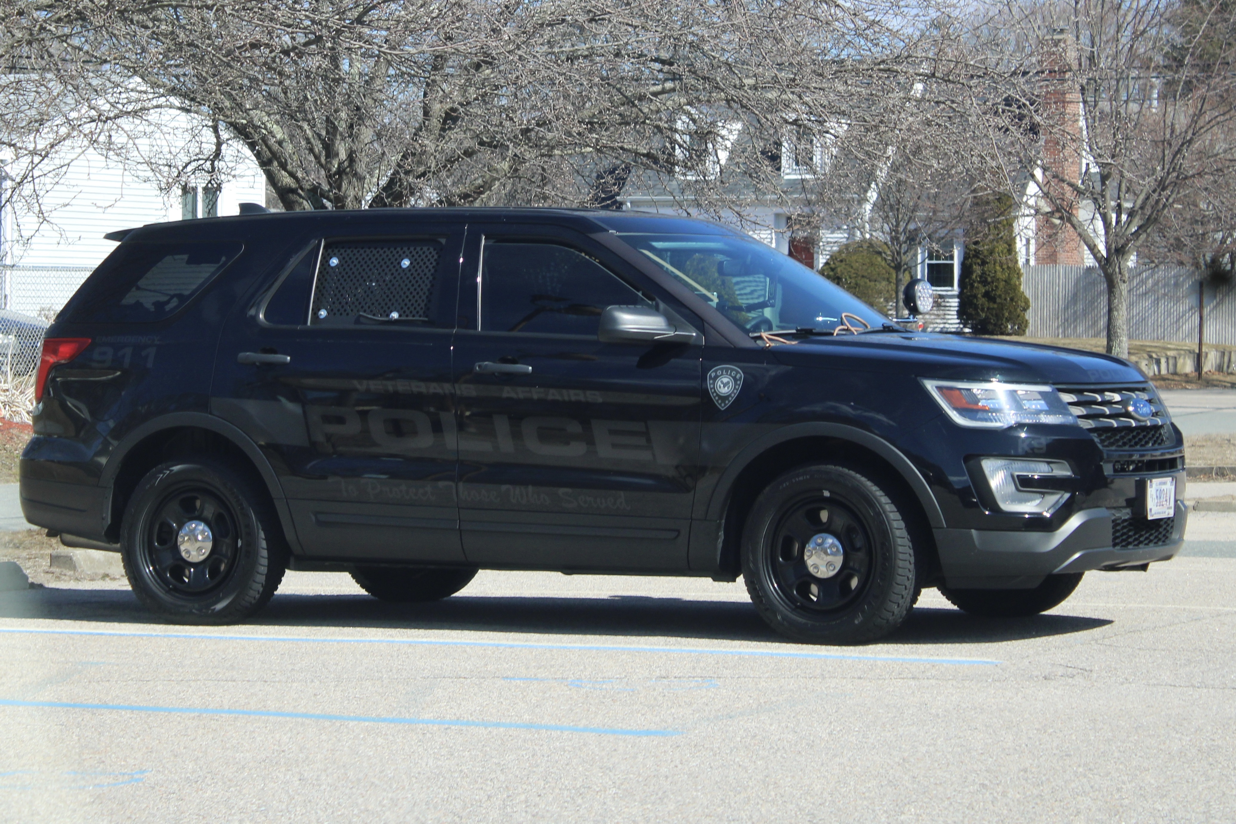 A photo  of Department of Veterans Affairs Police
            K-9 Unit, a 2016-2019 Ford Police Interceptor Utility             taken by @riemergencyvehicles