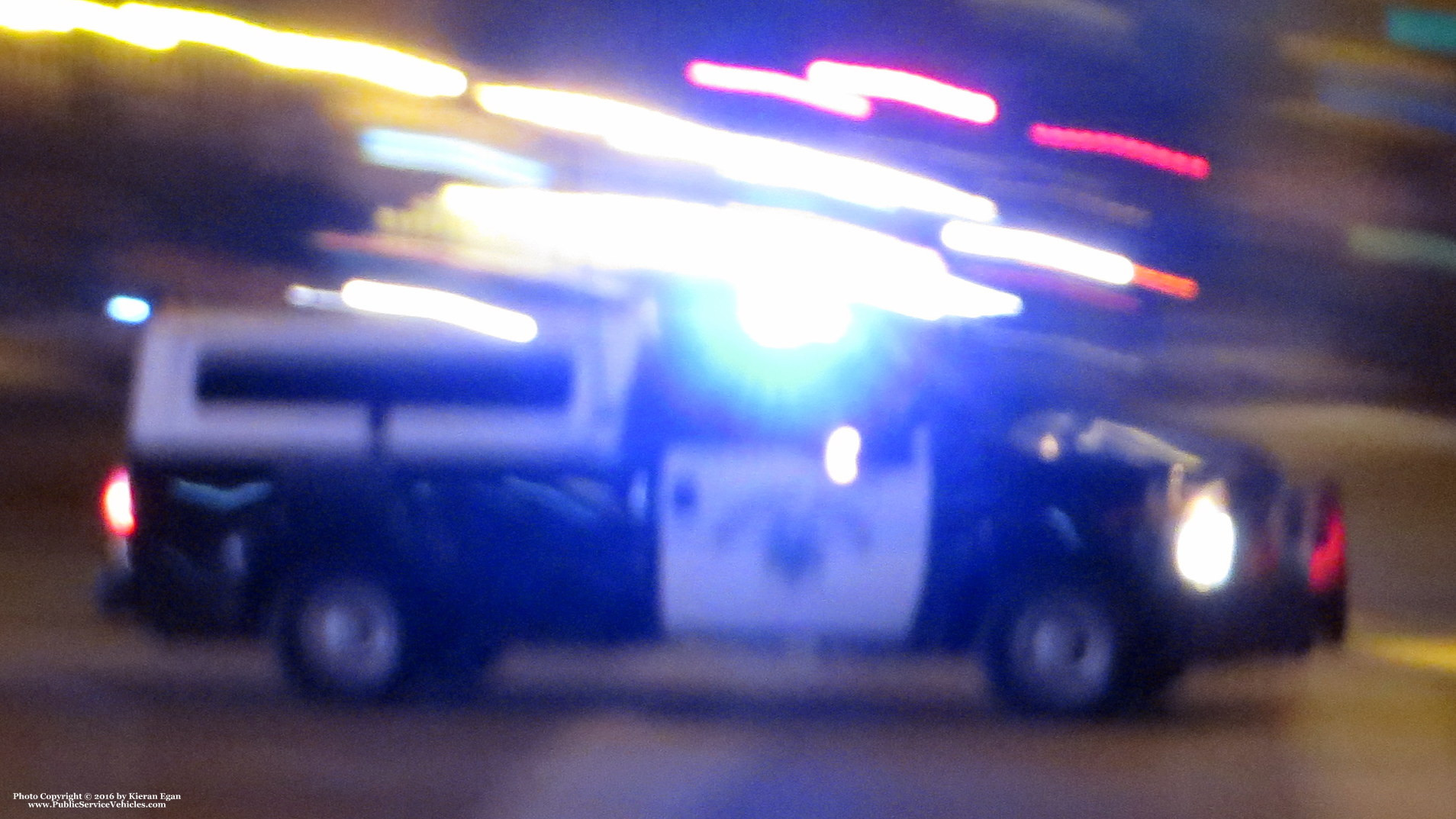 A photo  of California Highway Patrol
            Mobile Road Enforcement Unit, a 2008-2010 Ford F-250             taken by Kieran Egan