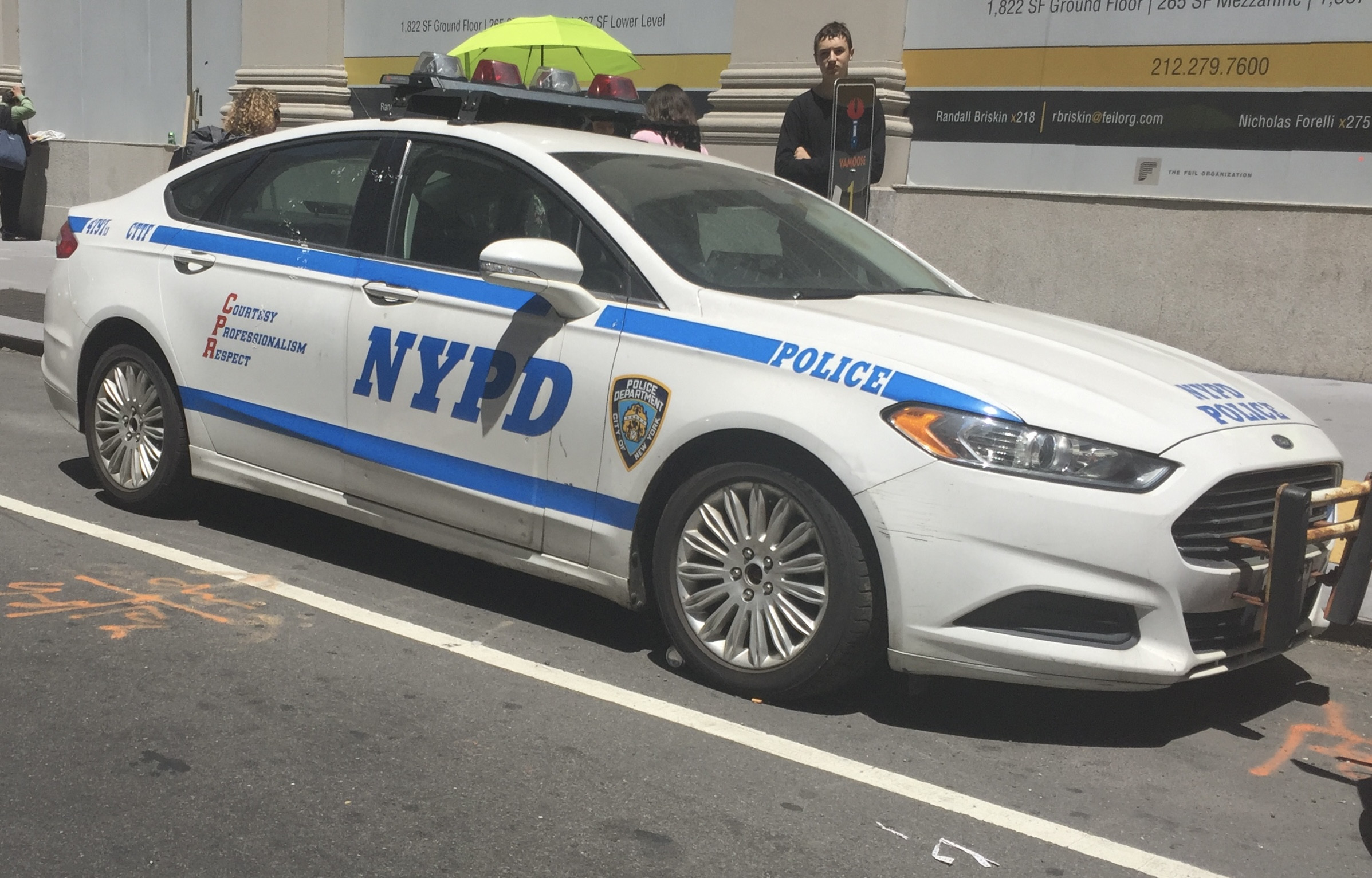 A photo  of New York Police Department
            Cruiser 4797 13, a 2013 Ford Fusion             taken by @riemergencyvehicles