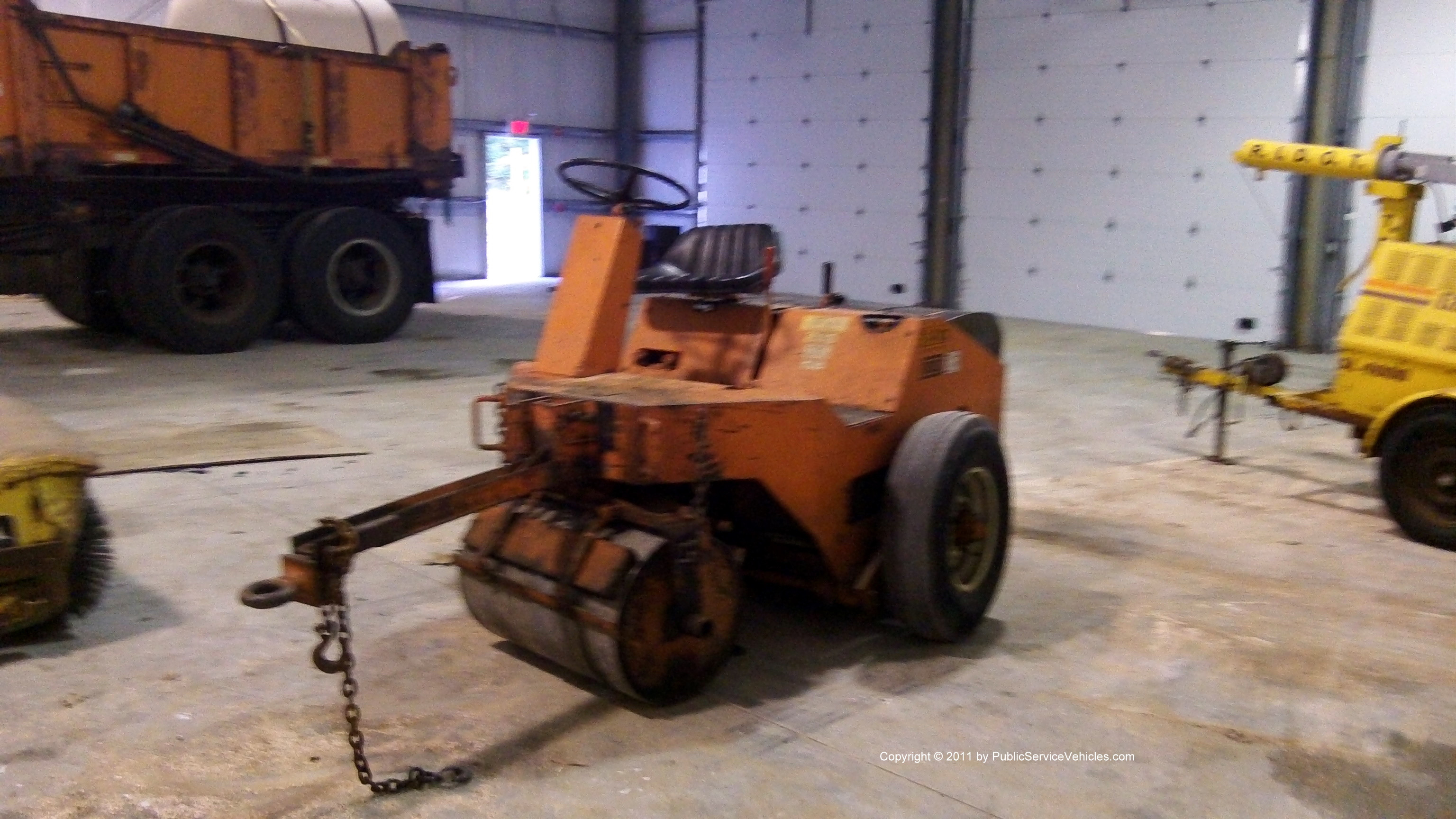 A photo  of Rhode Island Department of Transportation
            Roller, a 1990-2010 Roller             taken by Kieran Egan