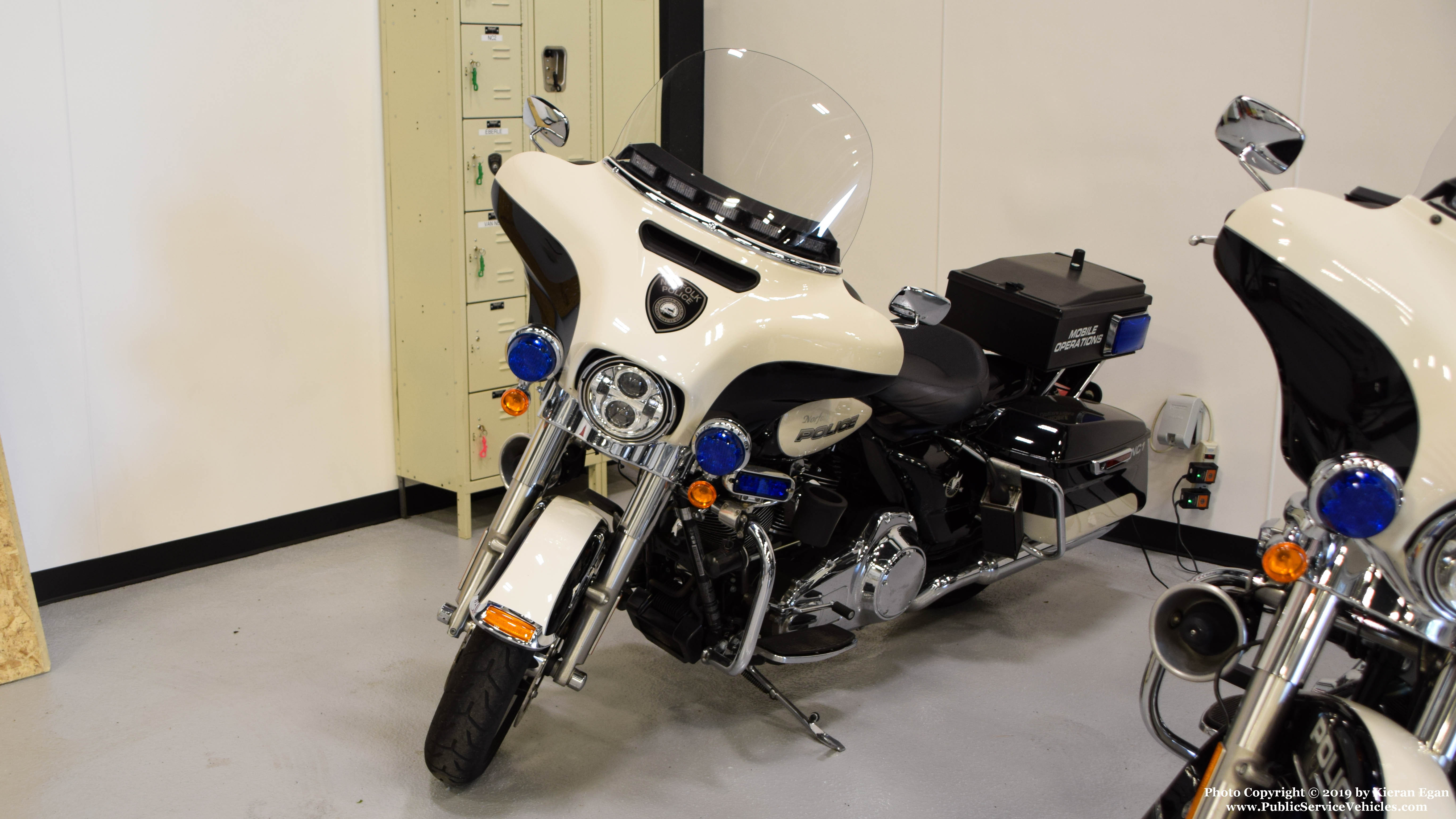 A photo  of Norfolk Police
            Motorcycle 1, a 2006-2016 Harley-Davidson Electra Glide             taken by Kieran Egan