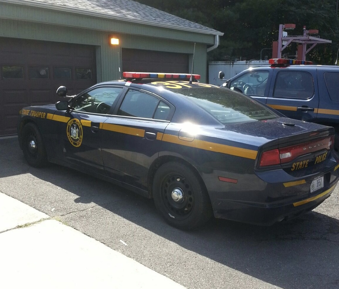A photo  of New York State Police
            Cruiser 3F57, a 2014 Dodge Charger             taken by @riemergencyvehicles