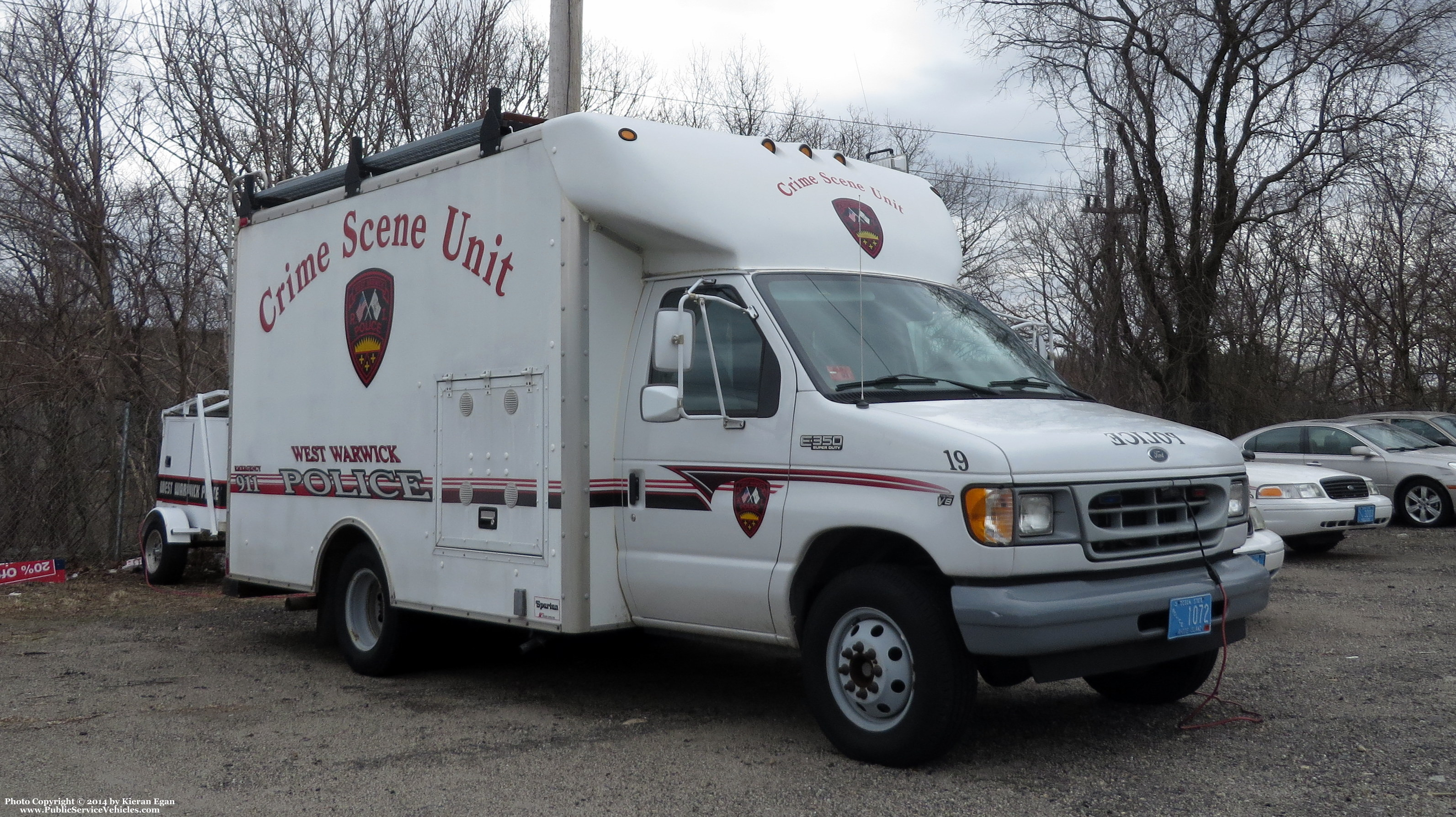 A photo  of West Warwick Police
            Truck 19, a 1997-2007 Ford E-350             taken by Kieran Egan