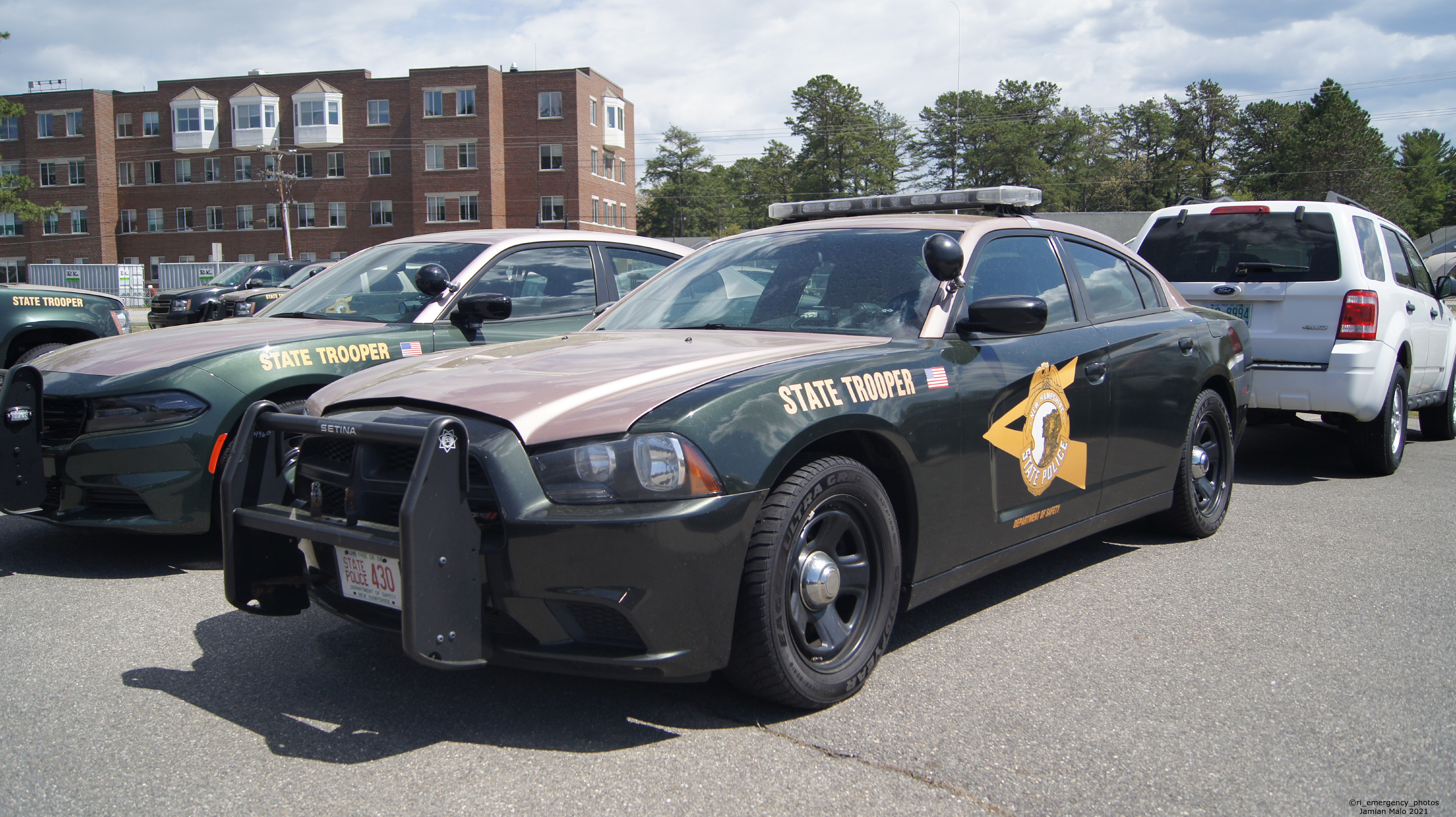 A photo  of New Hampshire State Police
            Cruiser 430, a 2011-2014 Dodge Charger             taken by Jamian Malo