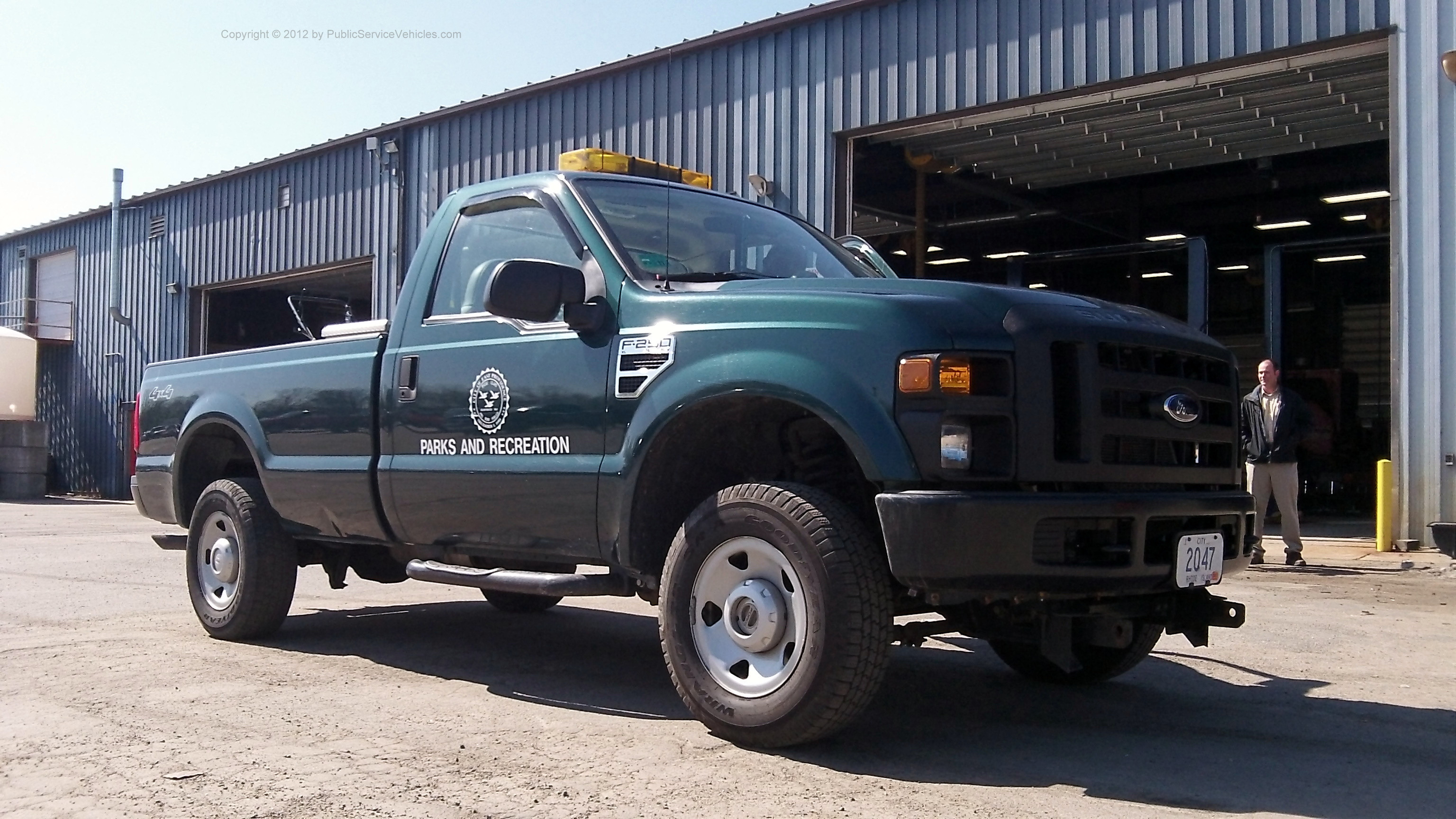 A photo  of East Providence Parks & Recreation Division
            Truck 2047, a 2008-2010 Ford F-250             taken by Kieran Egan