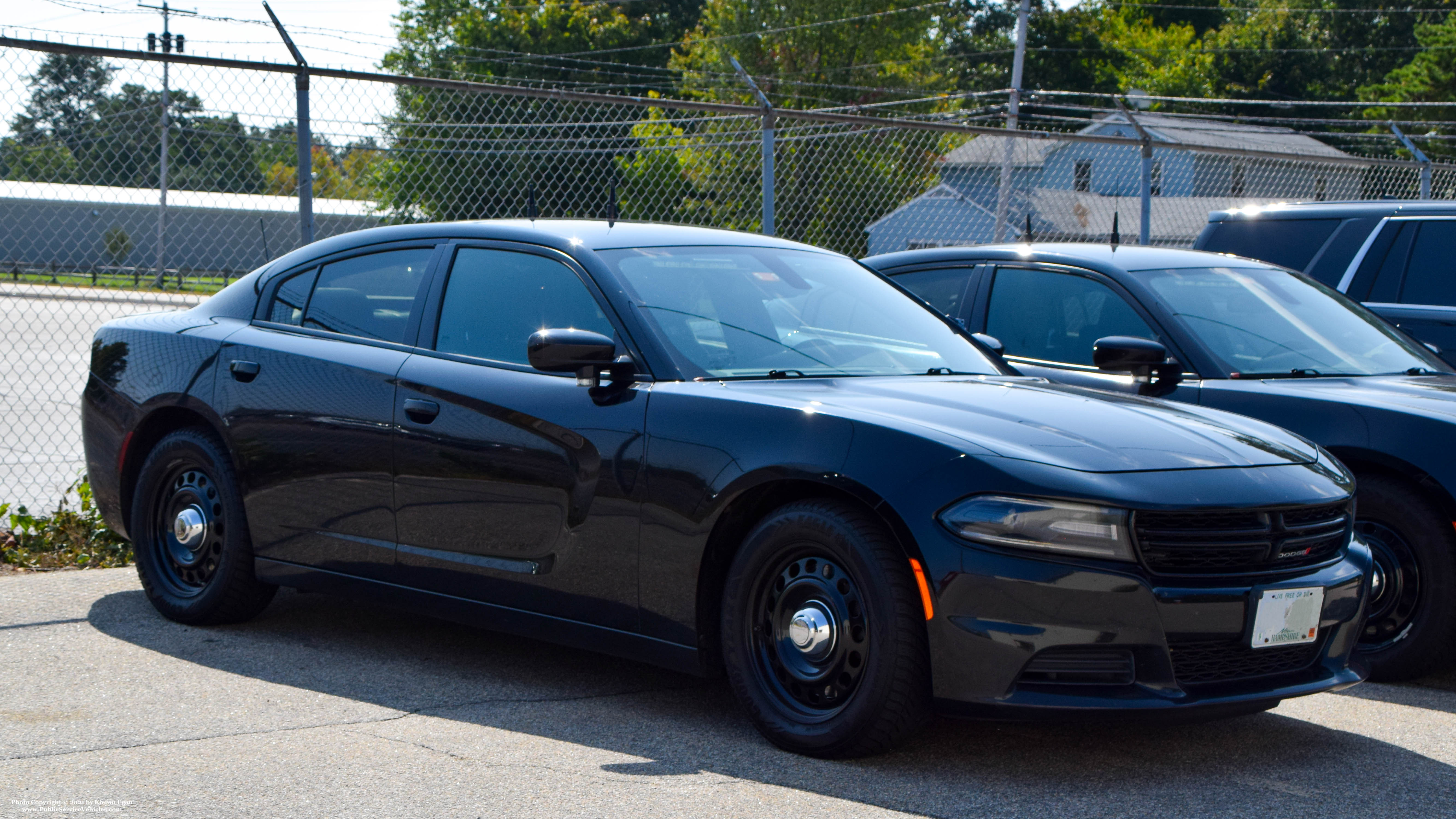 A photo  of New Hampshire State Police
            Unmarked Unit, a 2017-2019 Dodge Charger             taken by Kieran Egan