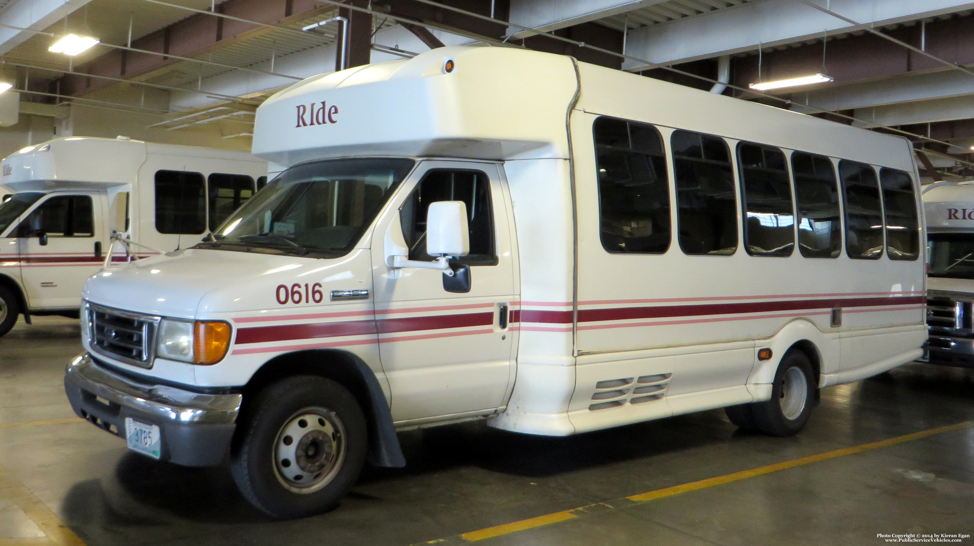 A photo  of Rhode Island Public Transit Authority
            Paratransit Bus 0616, a 2006 Ford E-450 Bus             taken by Kieran Egan