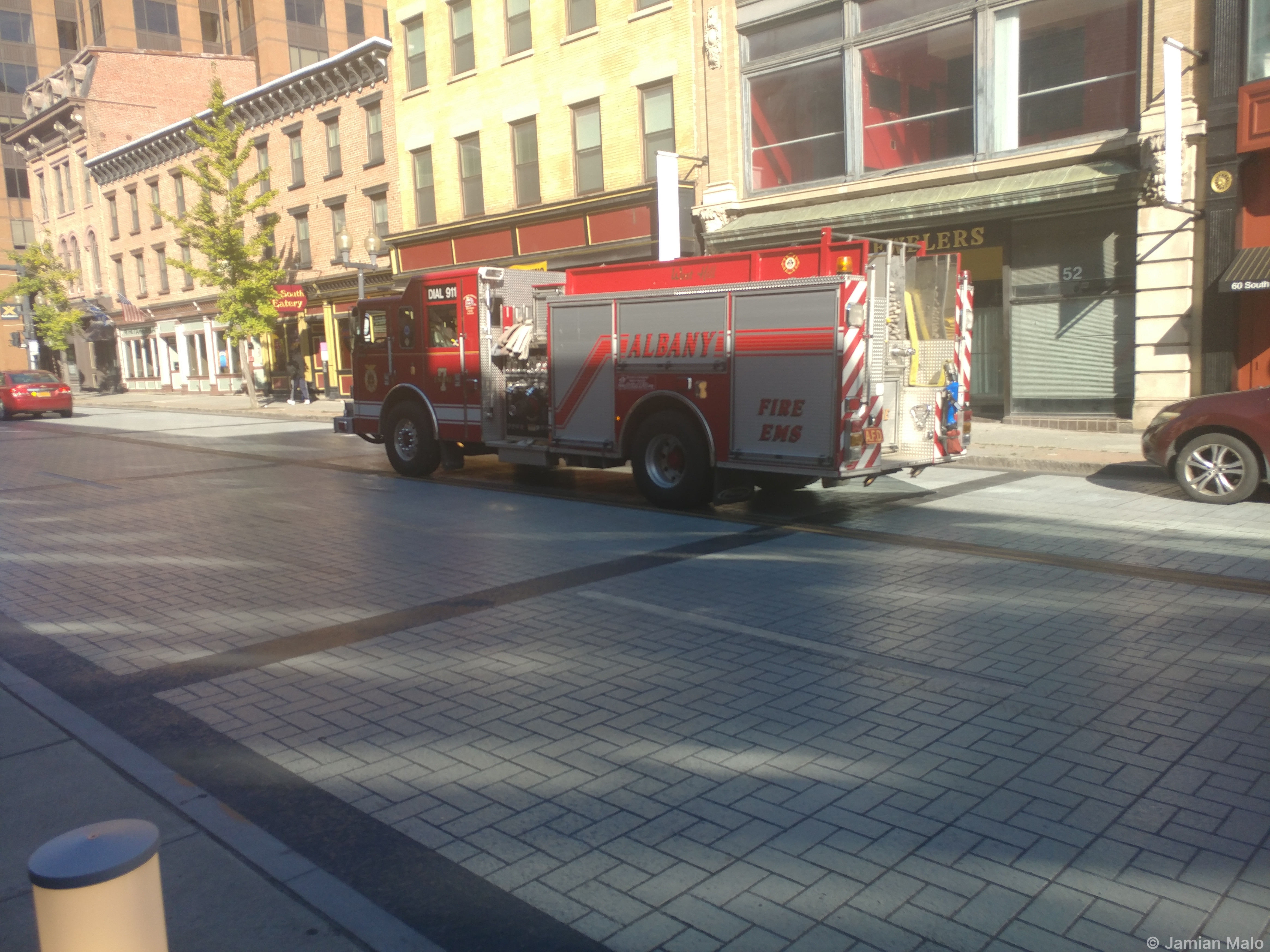 A photo  of Albany Fire
            Engine 7, a 2007 Pierce Enforcer             taken by Jamian Malo