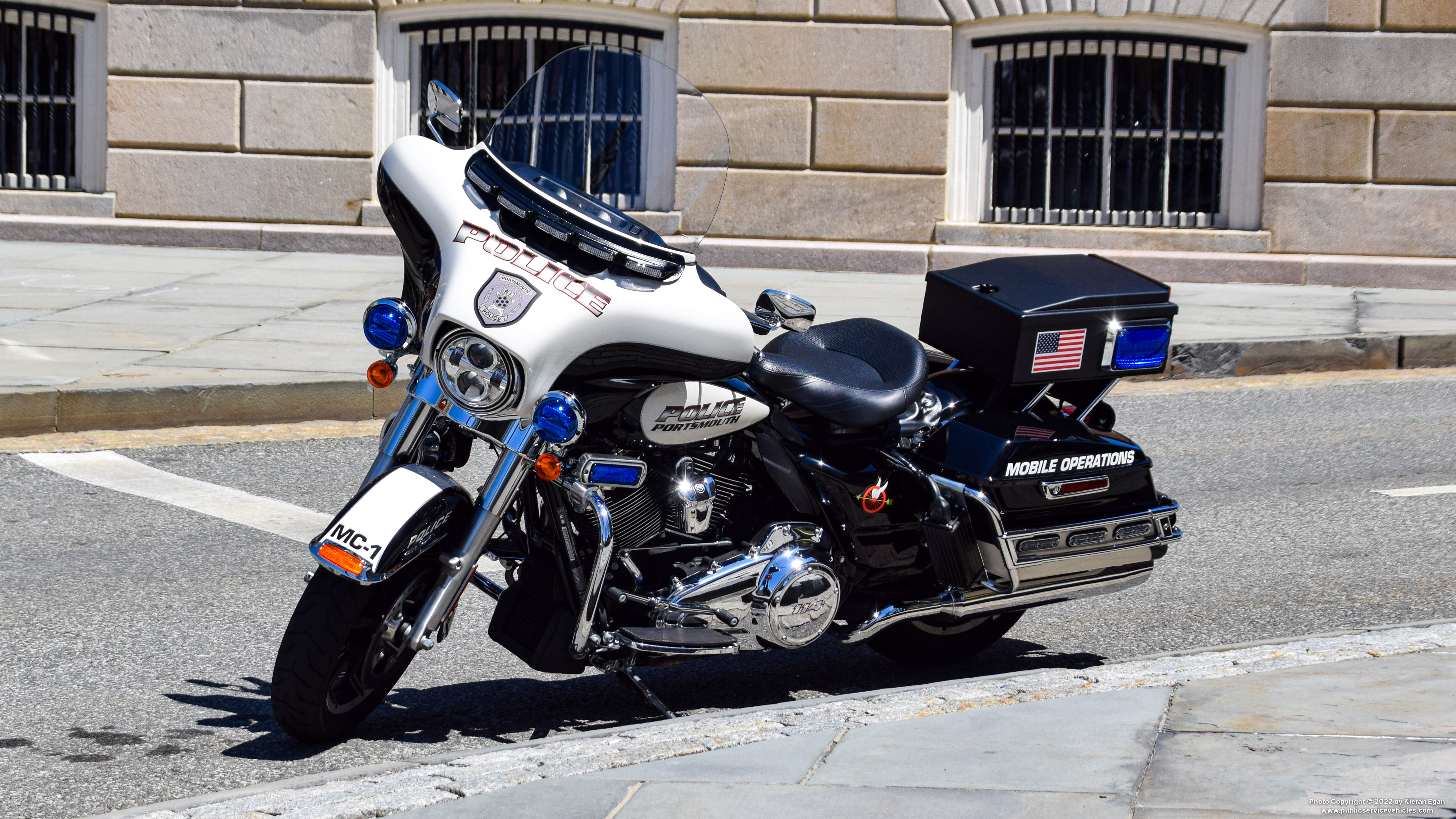 A photo  of Portsmouth Police
            Motorcycle 1, a 2018-2022 Harley-Davidson Electra Glide             taken by Kieran Egan