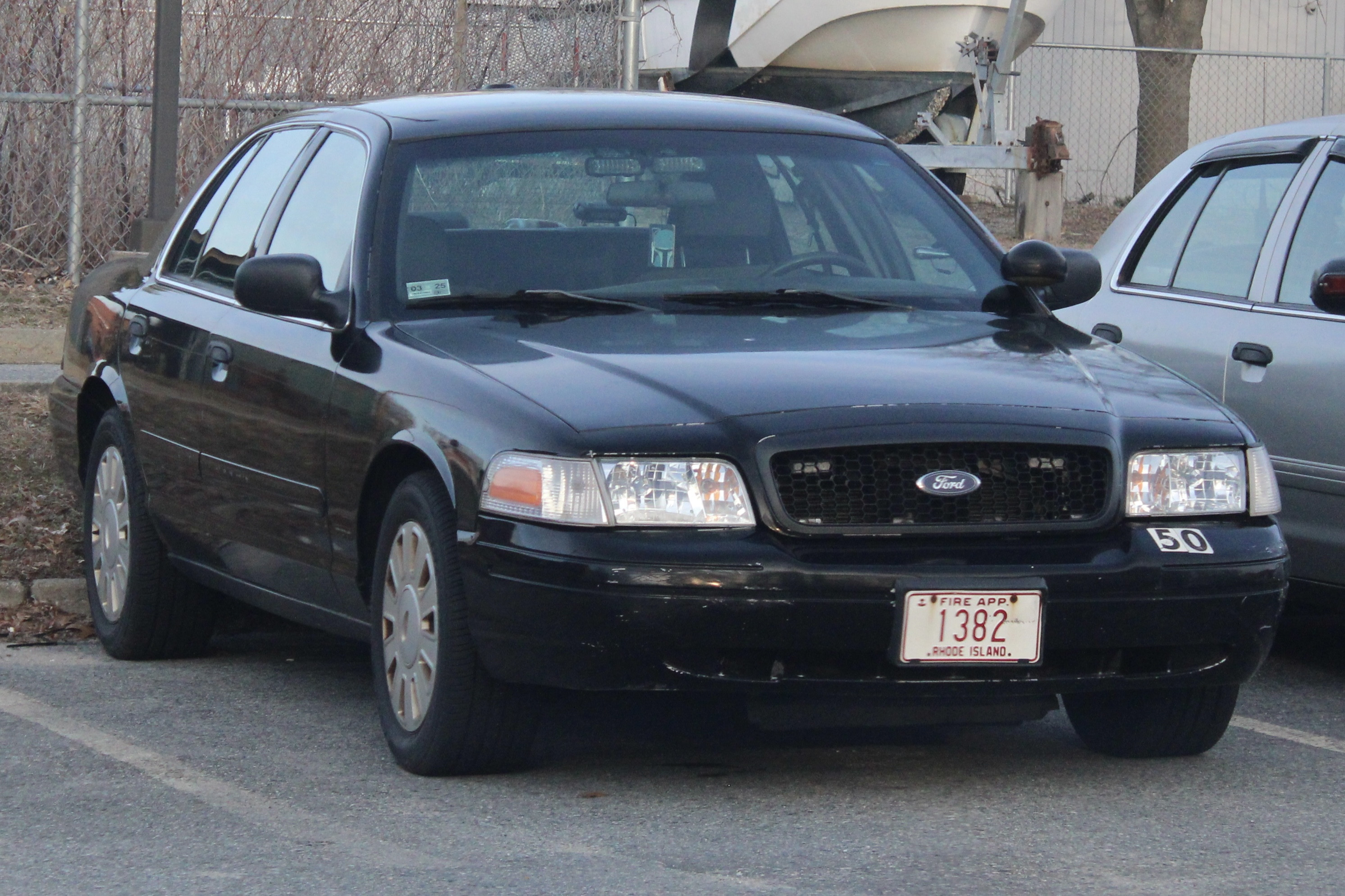 A photo  of Warwick Fire
            Car 50, a 2006-2008 Ford Crown Victoria Police Interceptor             taken by @riemergencyvehicles