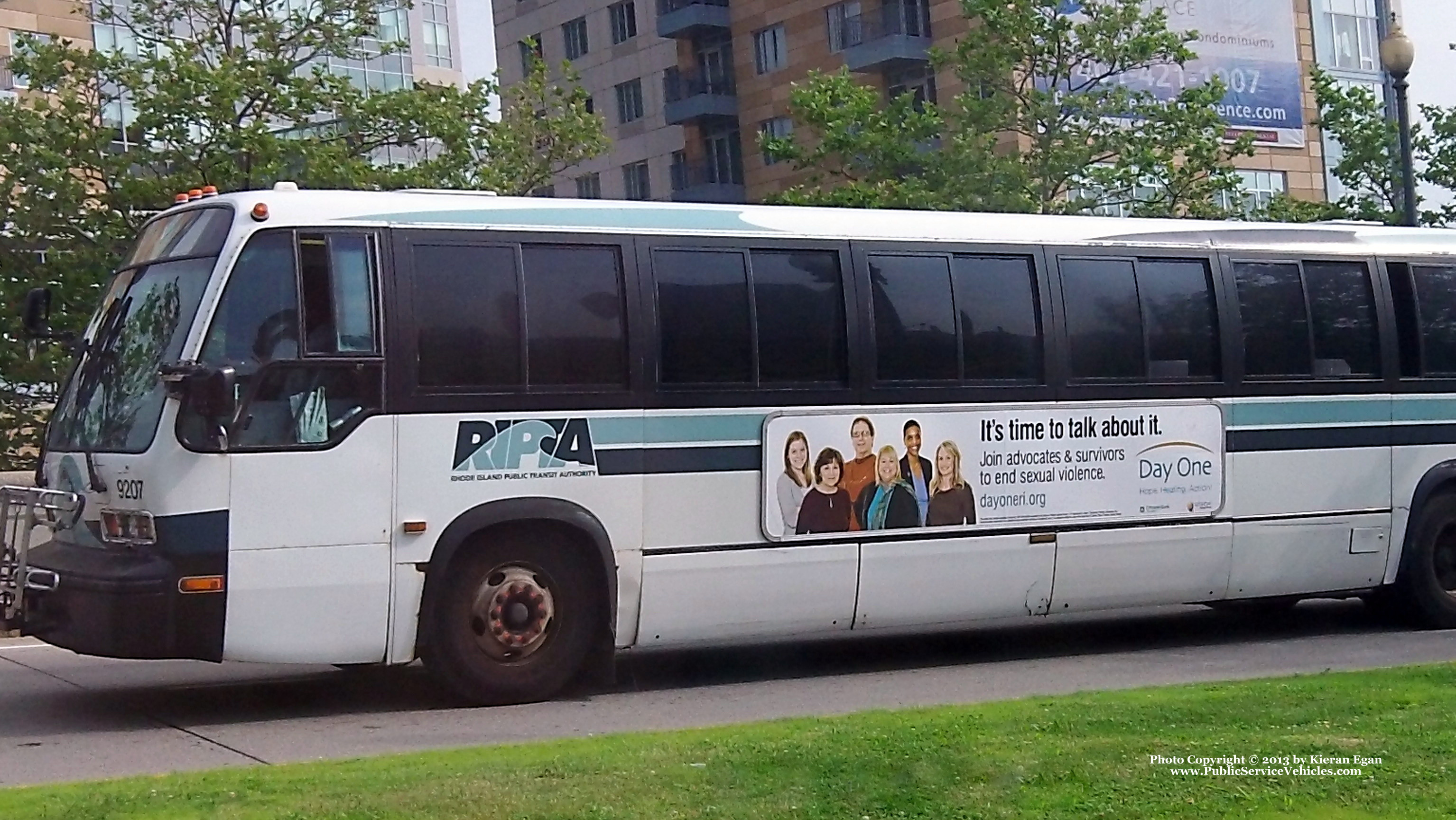 A photo  of Rhode Island Public Transit Authority
            Bus 9207, a 1992 TMC RTS T8O206             taken by Kieran Egan