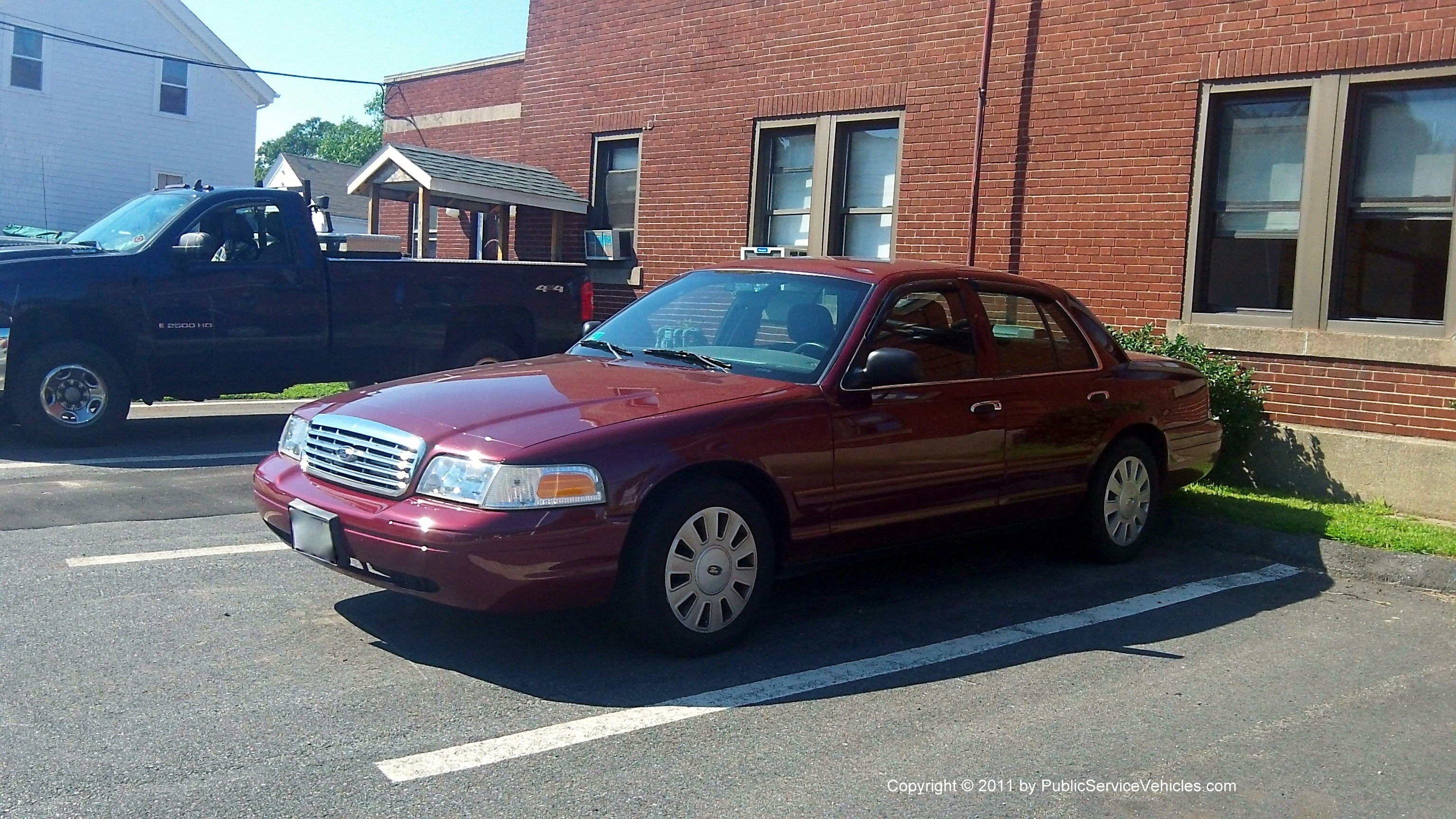 A photo  of East Providence Fire
            Car 23, a 2006 Ford Crown Victoria Police Interceptor             taken by Kieran Egan