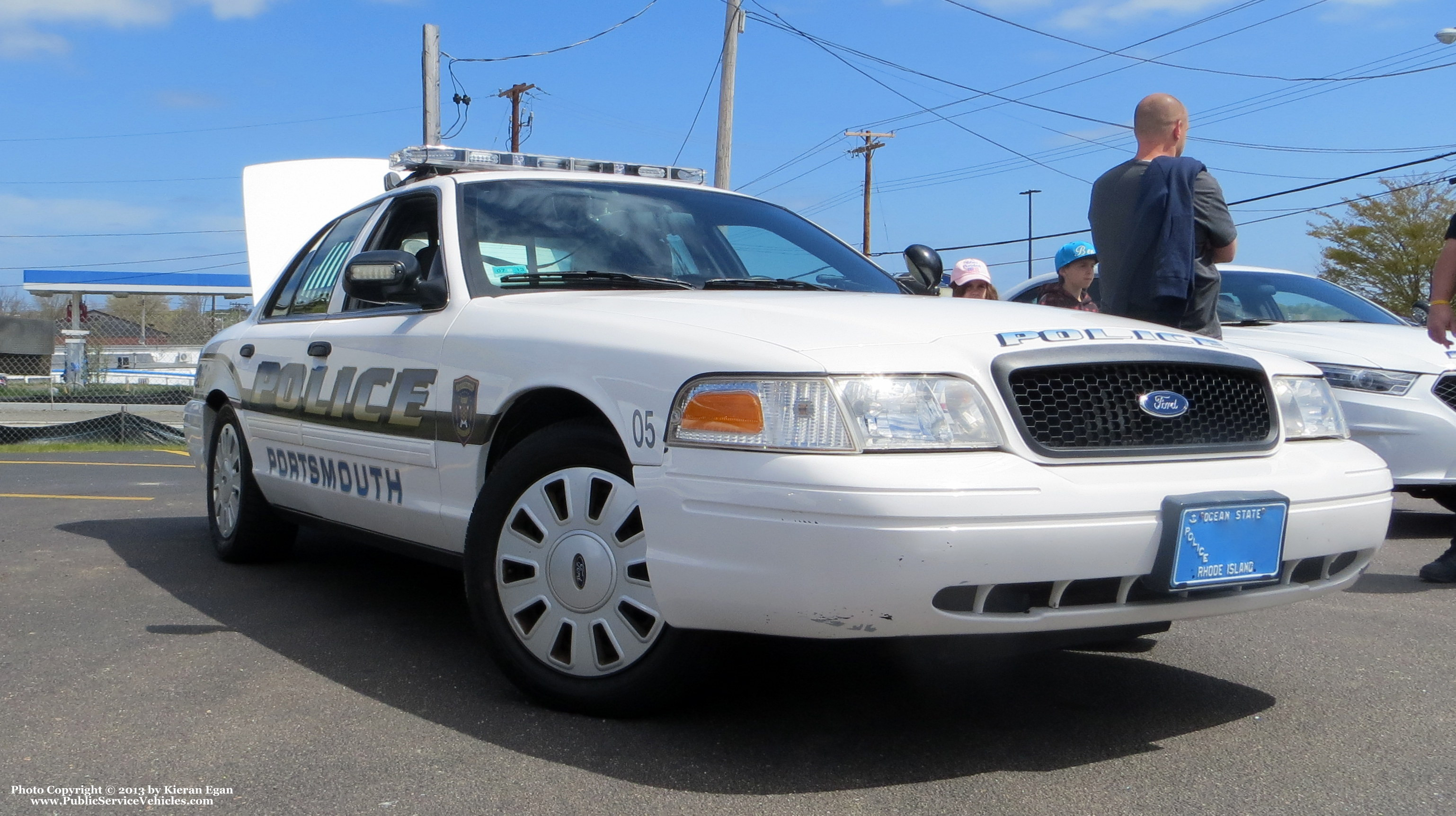 A photo  of Portsmouth Police
            Cruiser 230, a 2009-2011 Ford Crown Victoria Police Interceptor             taken by Kieran Egan
