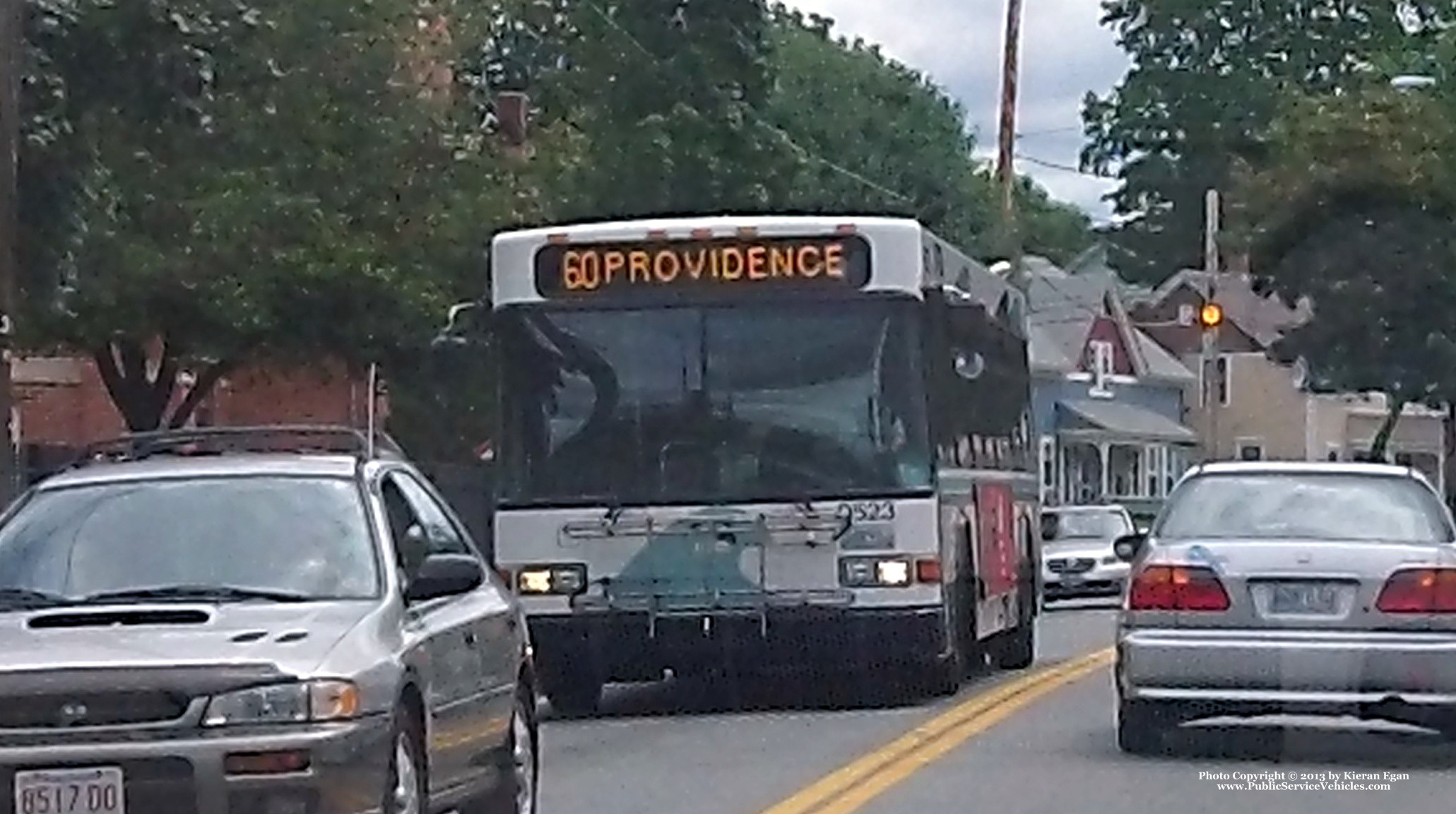 A photo  of Rhode Island Public Transit Authority
            Bus 0523, a 2005 Gillig Low Floor             taken by Kieran Egan