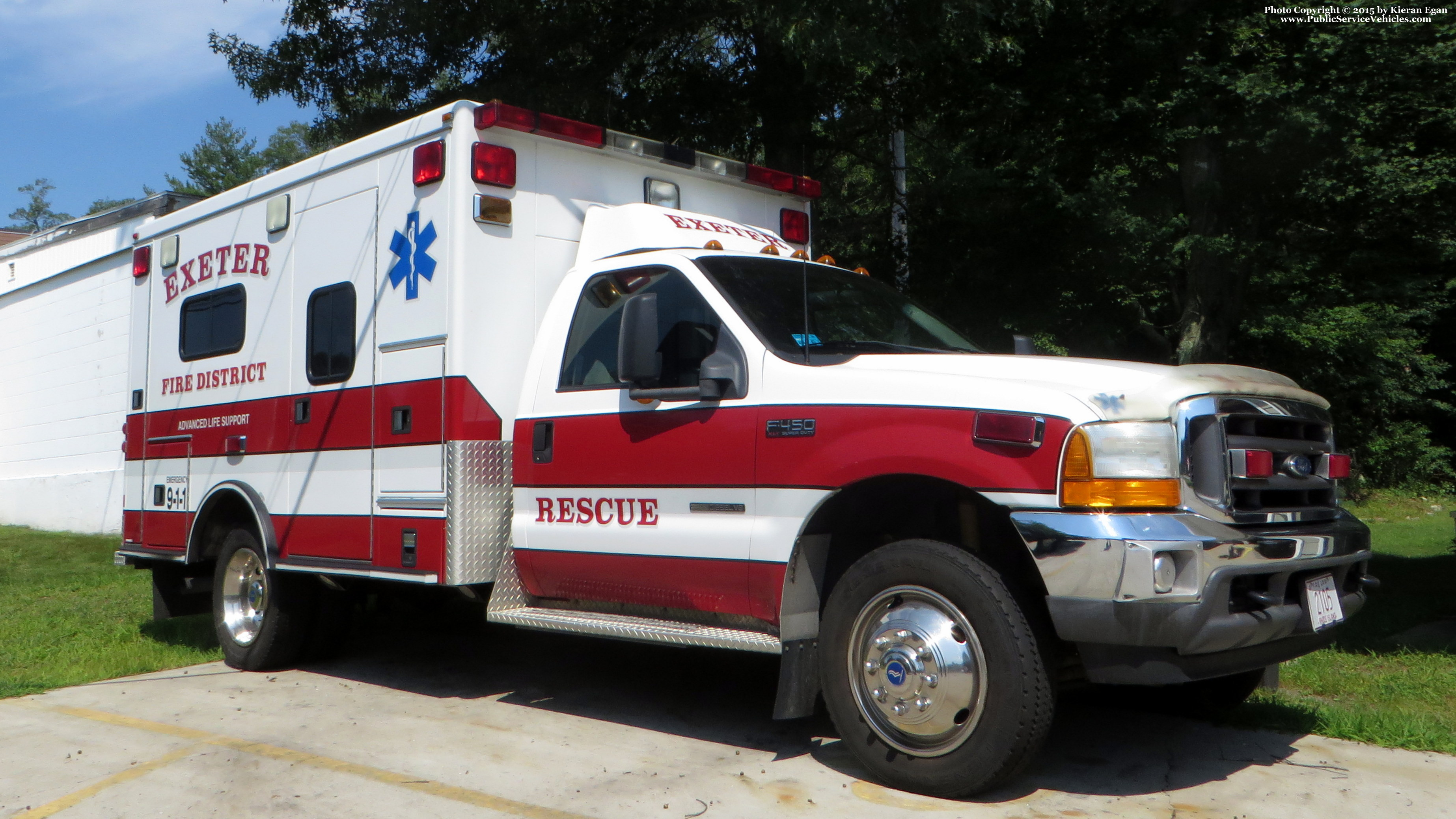 A photo  of Exeter Rescue Corps
            Rescue 3, a 2001 Ford F-450             taken by Kieran Egan