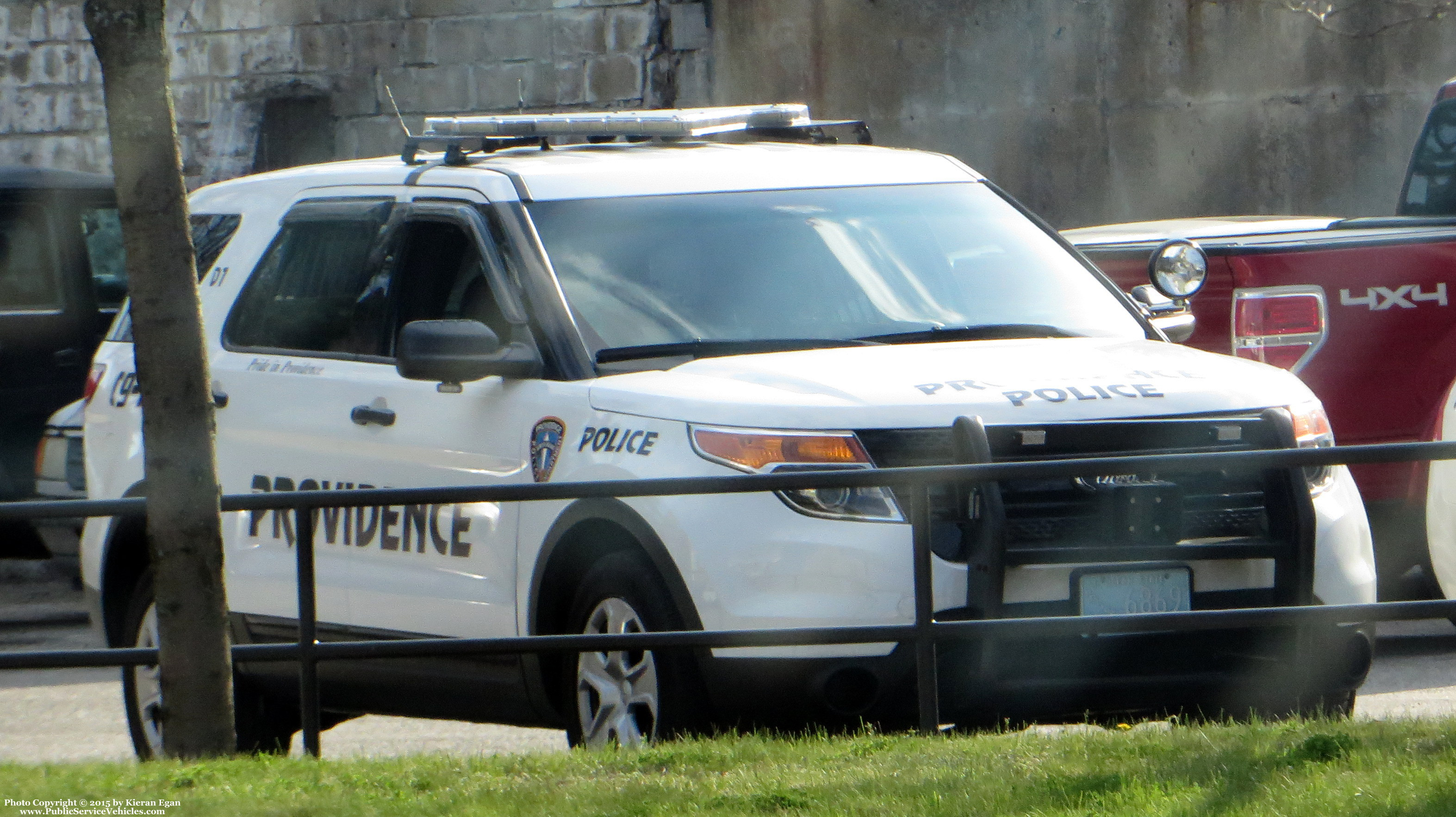 A photo  of Providence Police
            Cruiser 6869, a 2014 Ford Police Interceptor Utility             taken by Kieran Egan