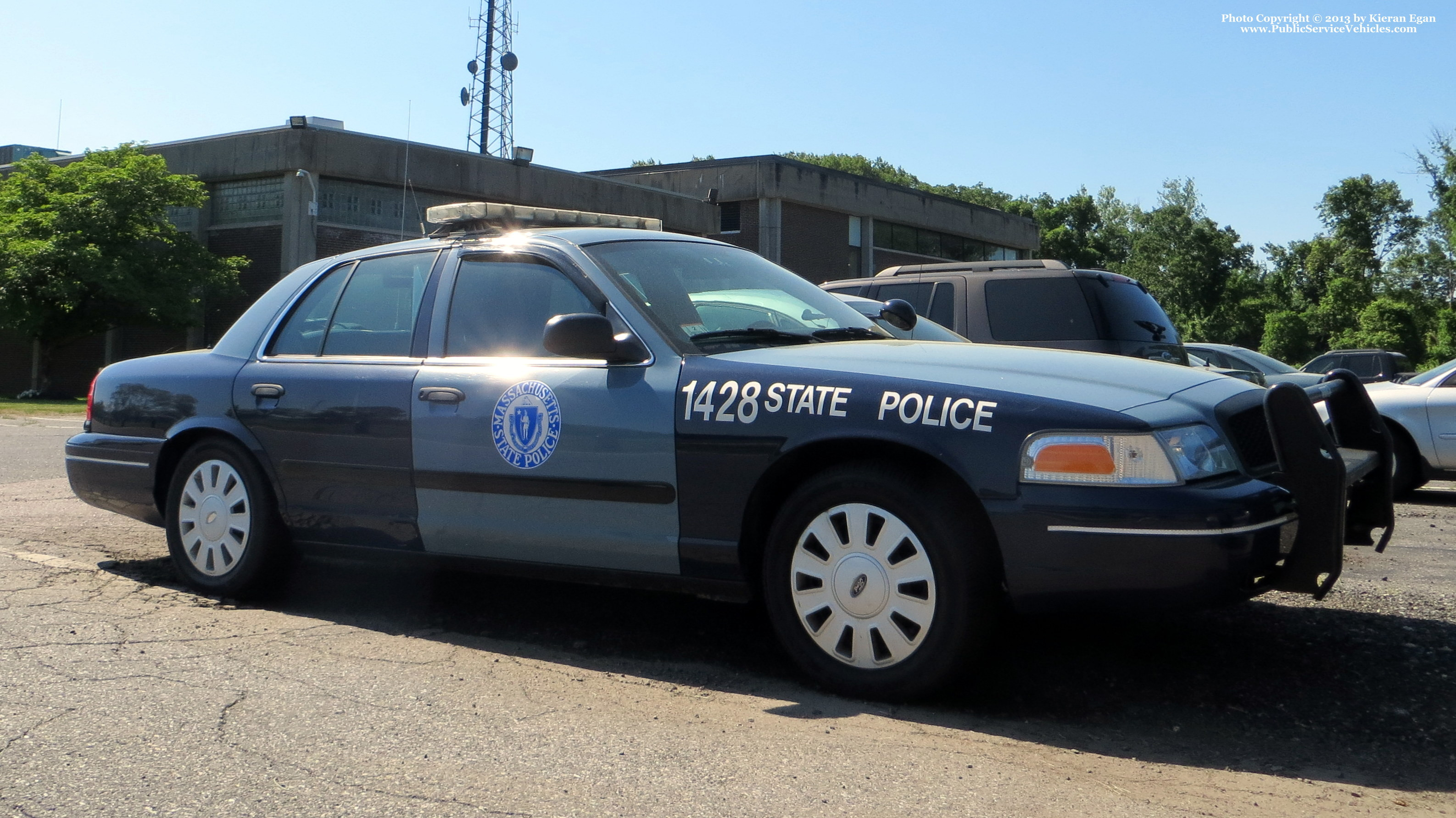 A photo  of Massachusetts State Police
            Cruiser 1428, a 2006-2008 Ford Crown Victoria Police Interceptor             taken by Kieran Egan