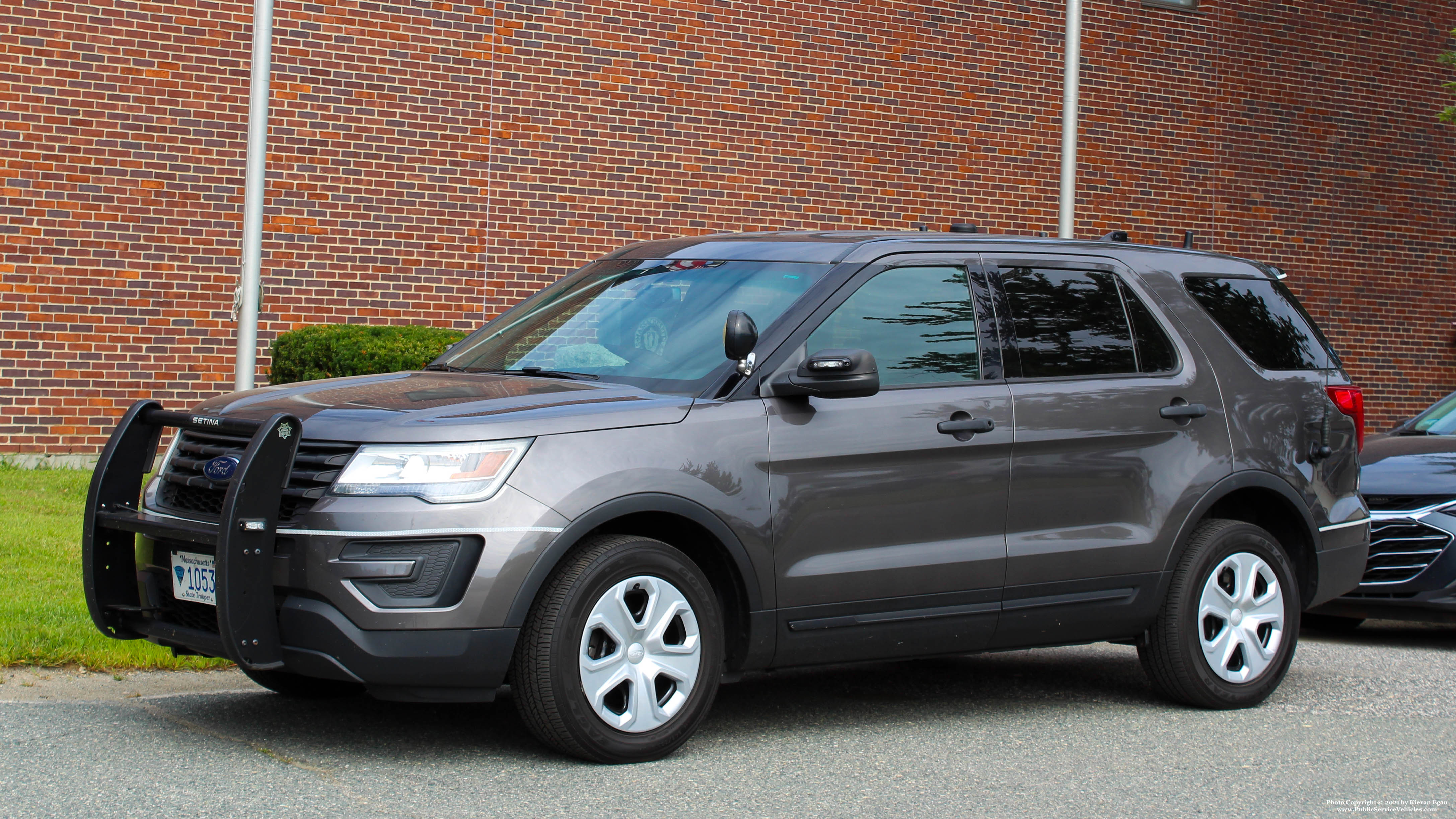 A photo  of Massachusetts State Police
            Cruiser 1053, a 2016-2019 Ford Police Interceptor Utility             taken by Kieran Egan