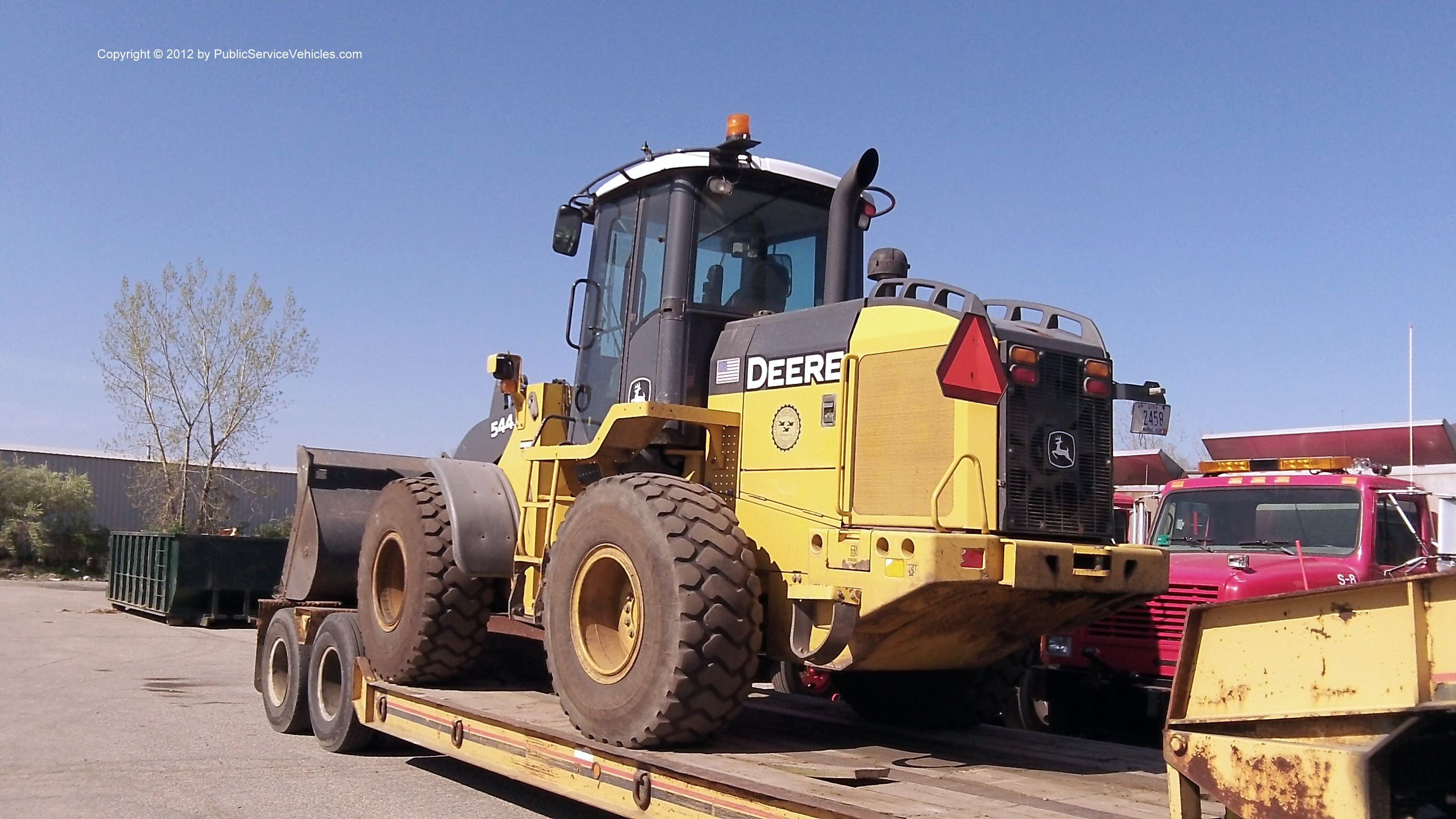 A photo  of East Providence Highway Division
            Front Loader 2458, a 1990-2010 John Deere 544             taken by Kieran Egan