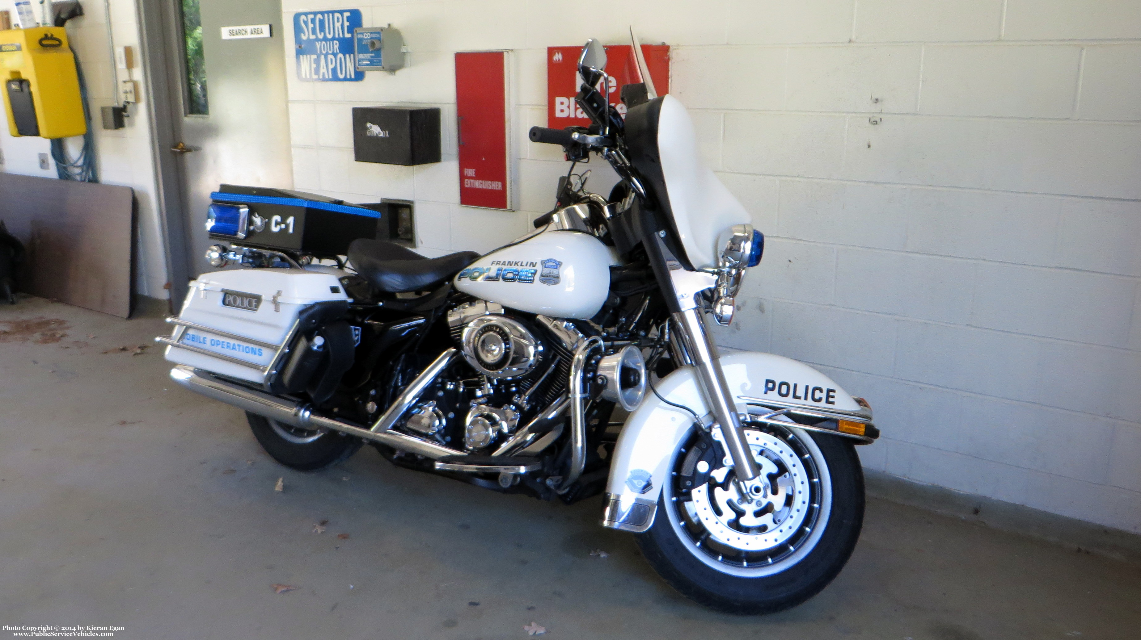A photo  of Franklin Police
            Motorcycle 1, a 2006-2014 Harley-Davidson Electra Glide             taken by Kieran Egan