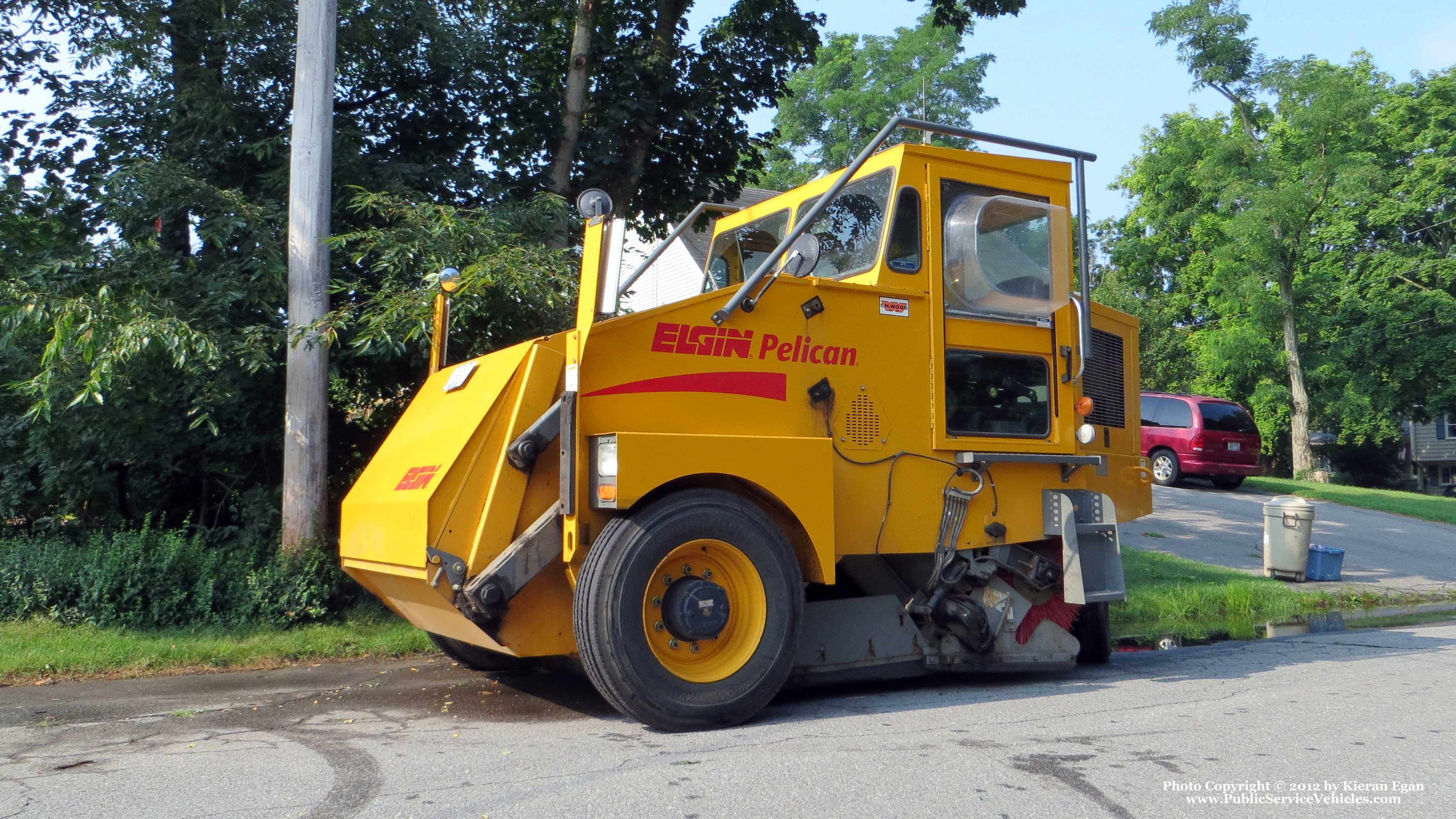 A photo  of Barrington Public Works
            Sweeper 31, a 2004 Elgin Pelican             taken by Kieran Egan