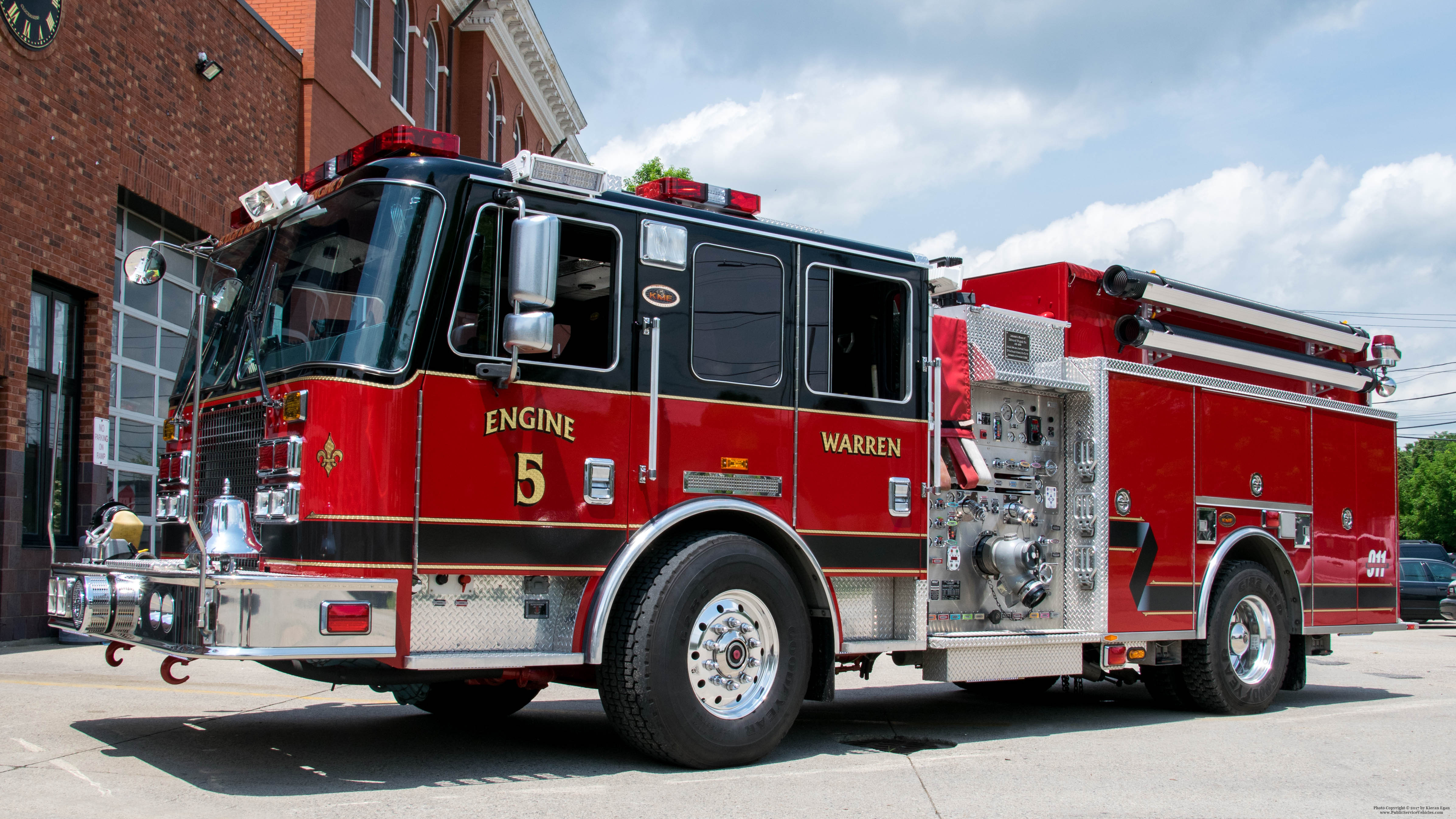 A photo  of Warren Fire
            Engine 5, a 2009 KME Predator             taken by Kieran Egan