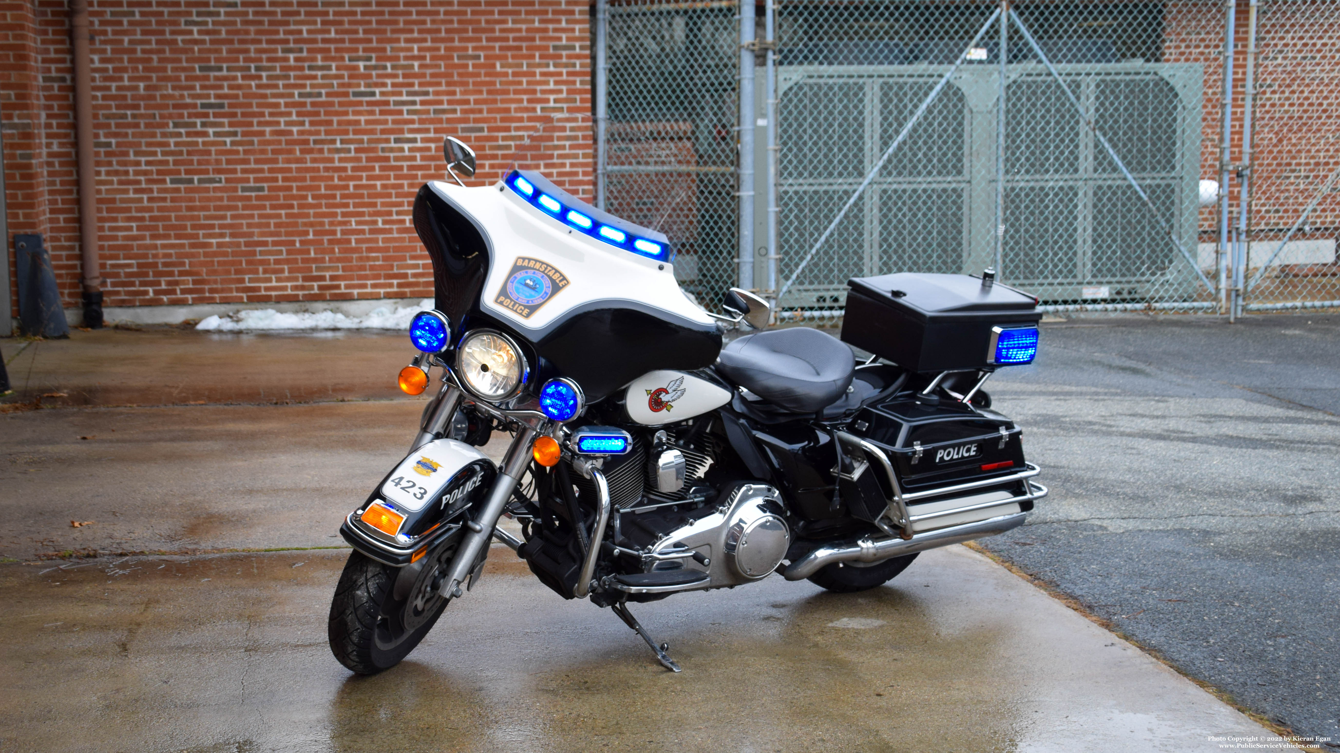 A photo  of Barnstable Police
            E-423, a 2013 Harley Davidson Electra Glide             taken by Kieran Egan