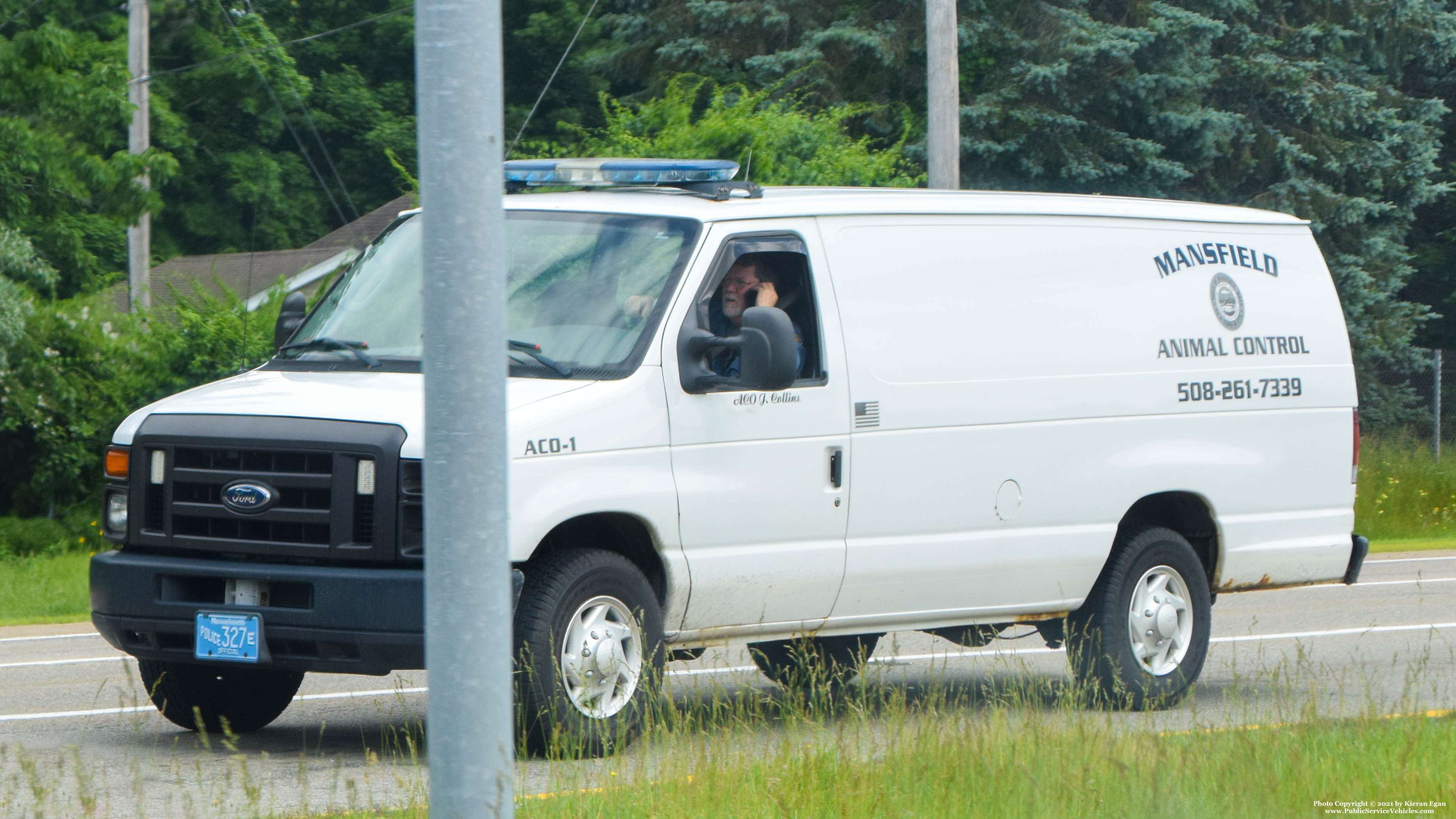 A photo  of Mansfield Police
            ACO-1, a 2008 Ford Econoline             taken by Kieran Egan
